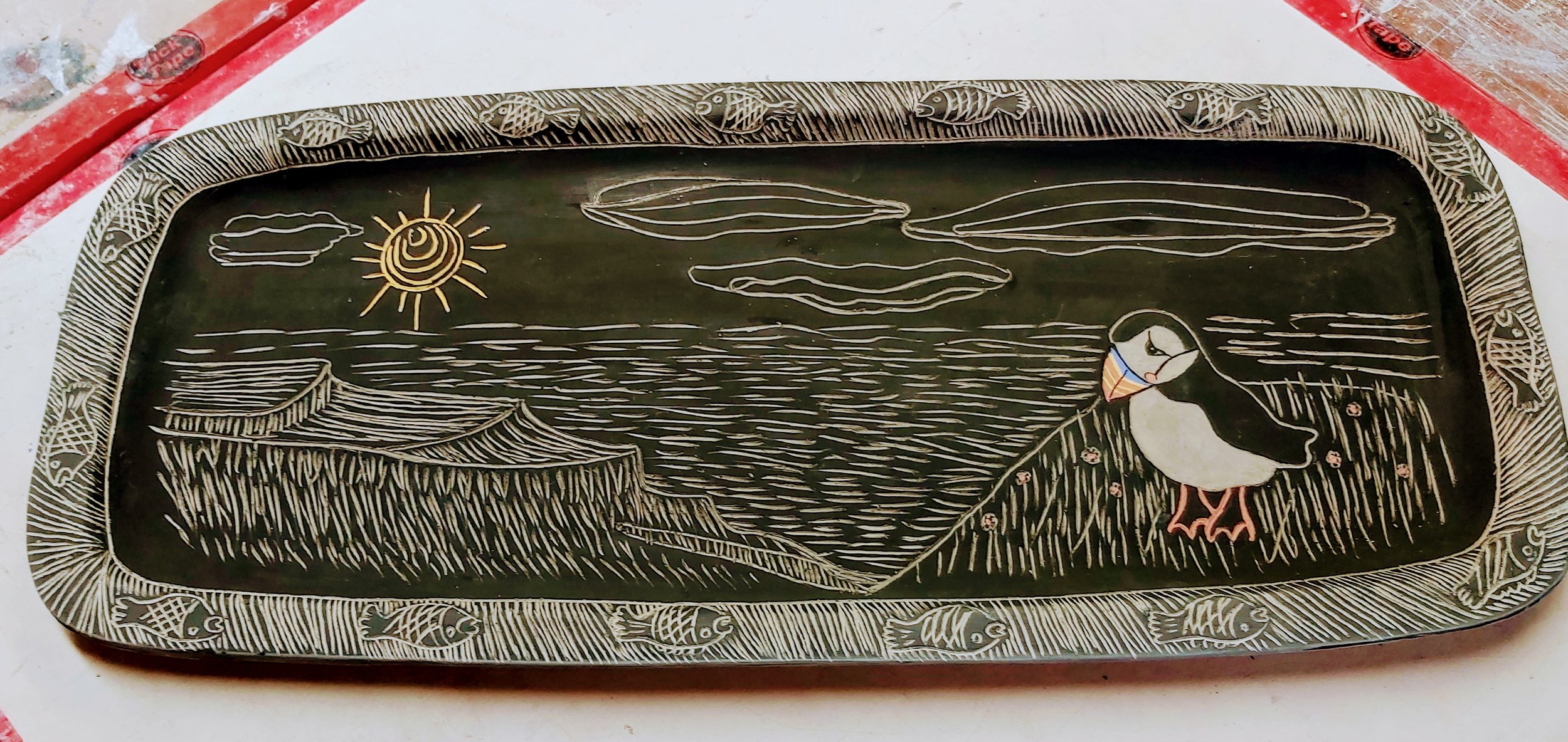 Large serving Newfoundland design