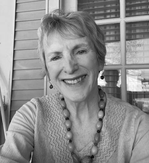Kathleen Reilly (Third Witch) has performed as a jazz/cabaret singer and in musical theater, with jazz bands, and choral groups.  As an actor she has performed in historical plays and musical comedy. A favorite role in Belfast with Theatre Nouveau wa