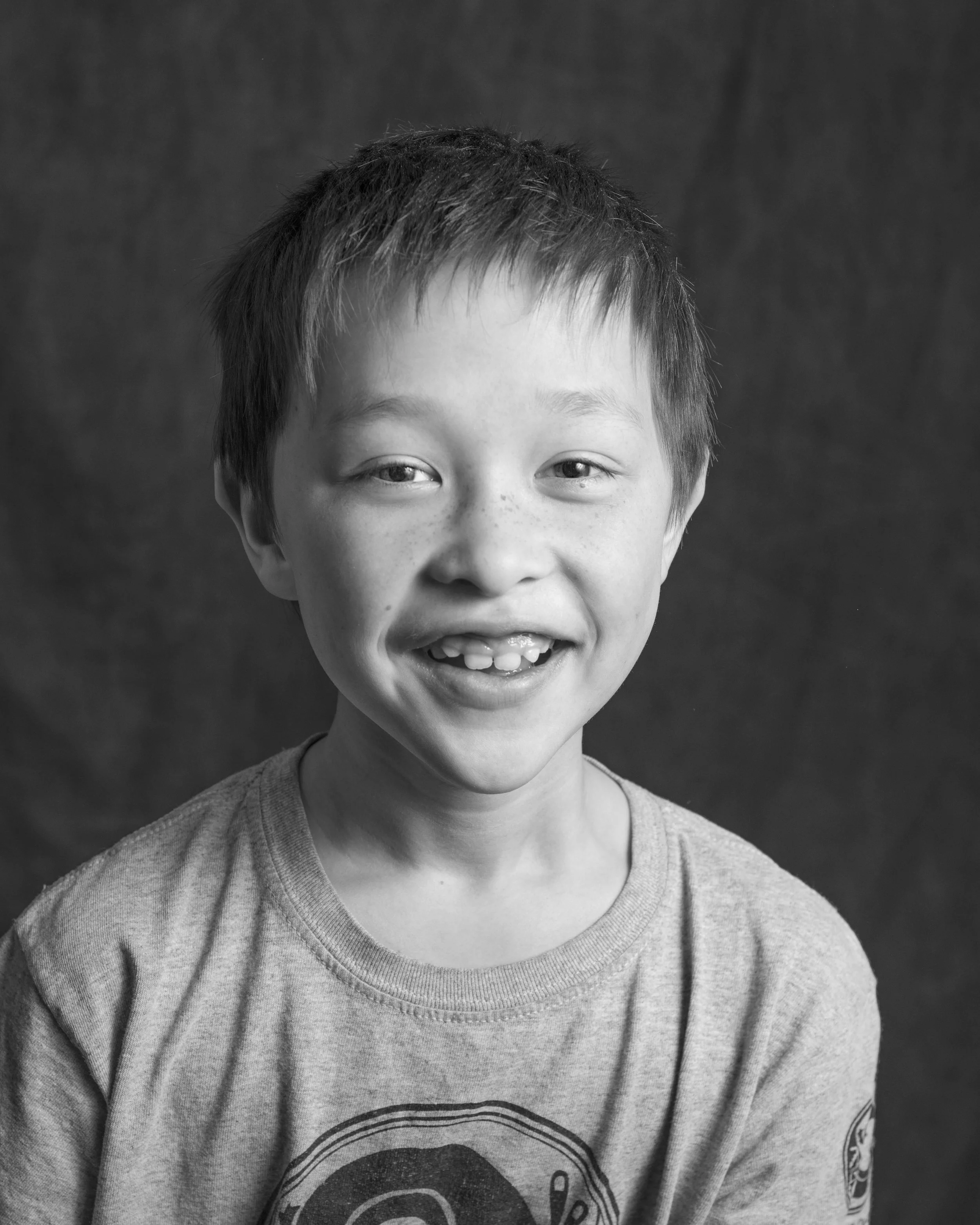 Zeke Hickerson (Fleance) lives in Maine. His most recent role was Tinker in The Playhouse’s "Perkin and the Pastry Cook". Zeke also likes to play soccer, sail, and draw comics (which can be found at the Selkie Pearl). 