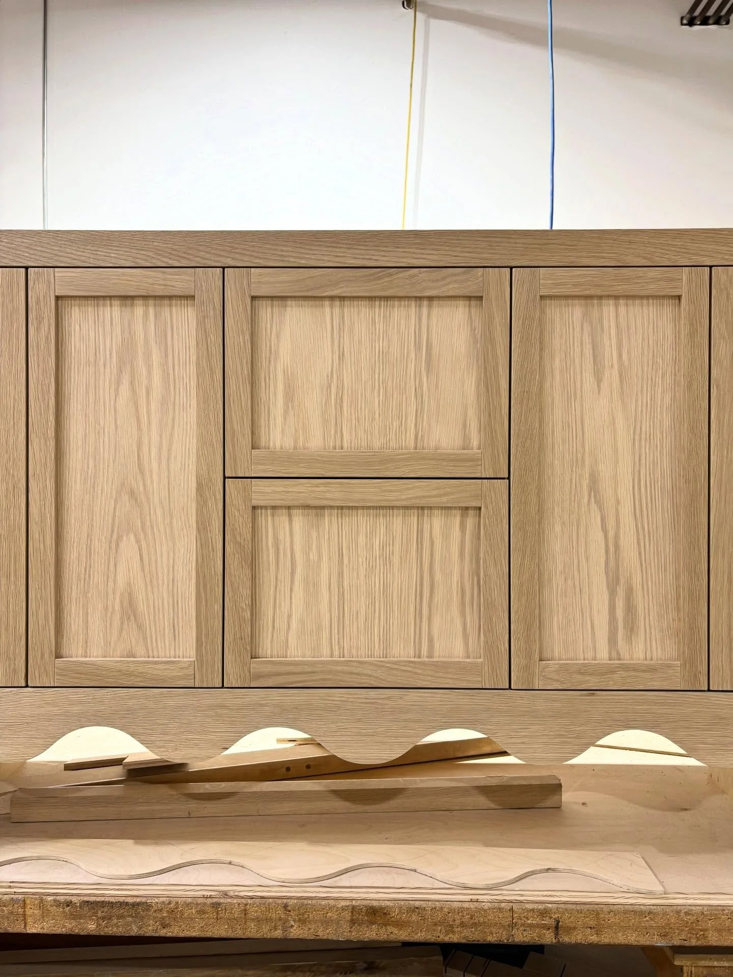 Oak Vanity for a lovely little project in Palos Verdes with a fun wavey 🌊 skirt detail is fabricated and ready for finishing! 💫