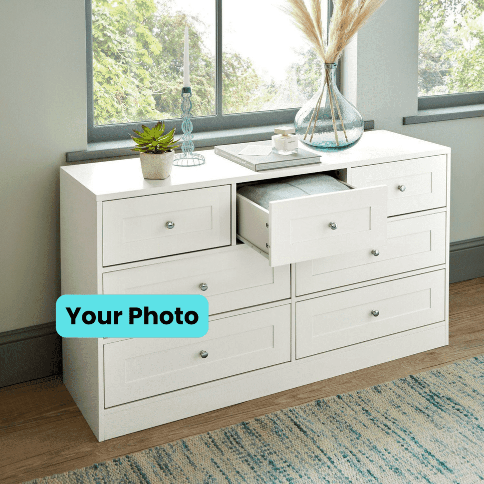 Photo of a chest drawer