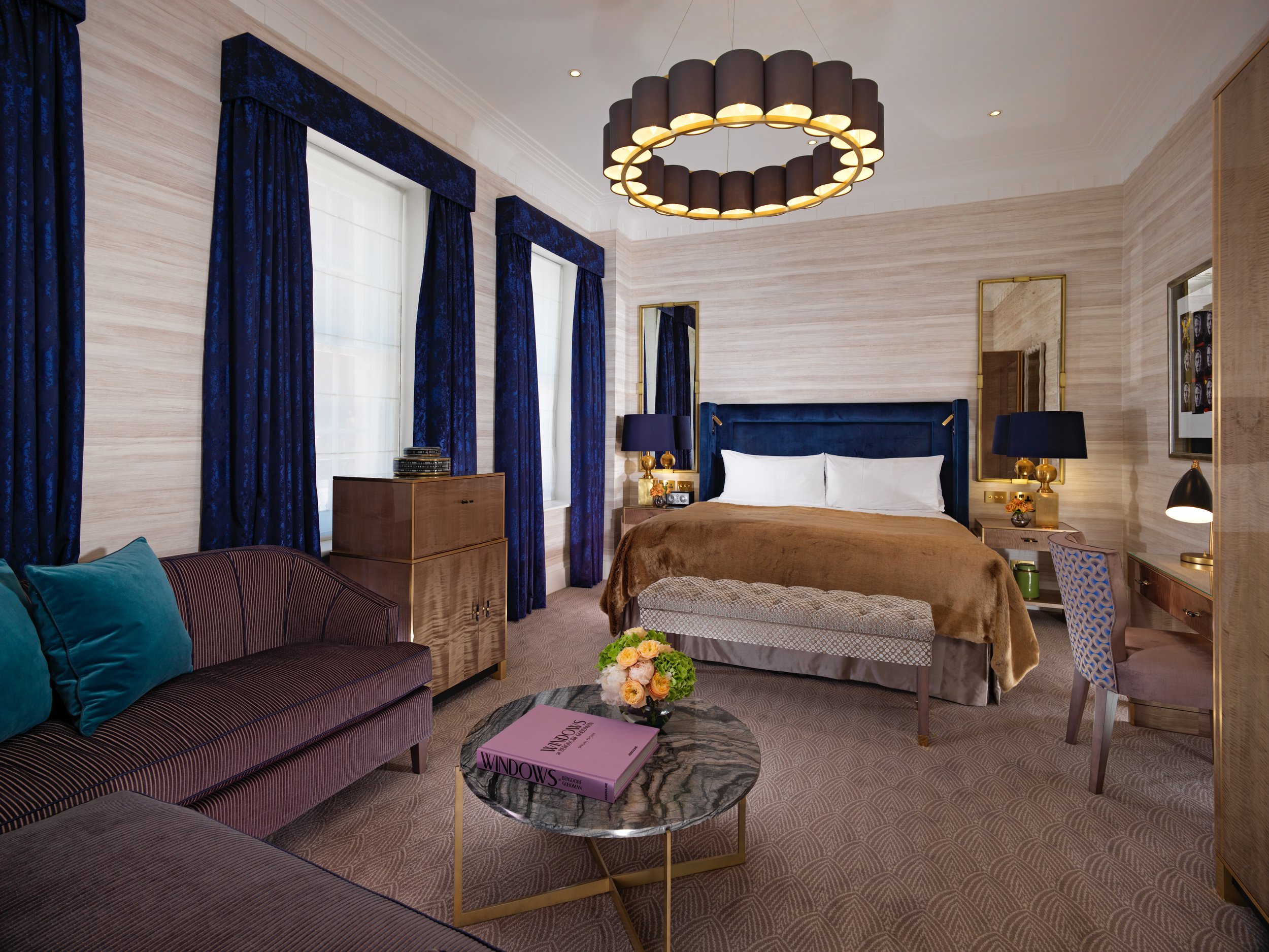 Junior-Suite-bedroom.jpg