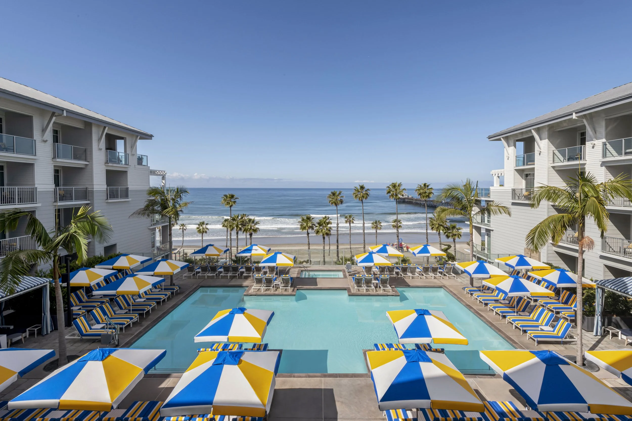 THE SEABIRD COASTAL EXPERIENCE