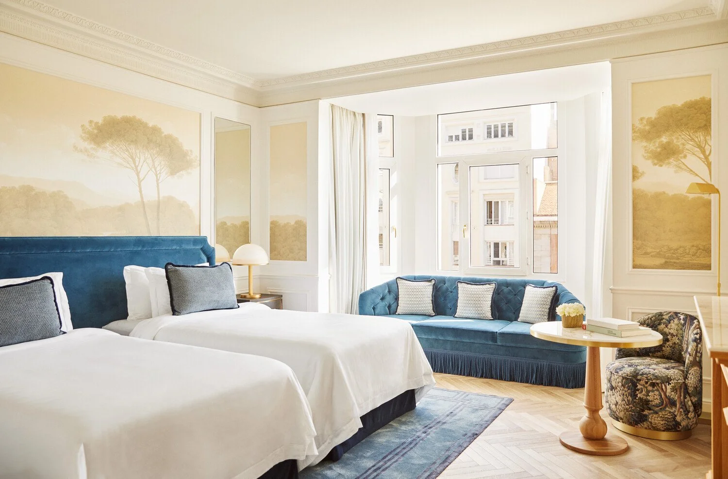 Grand-Premium-Twin-Room-at-The-Palace,-a-Luxury-Collection-Hotel,-Madrid.jpg