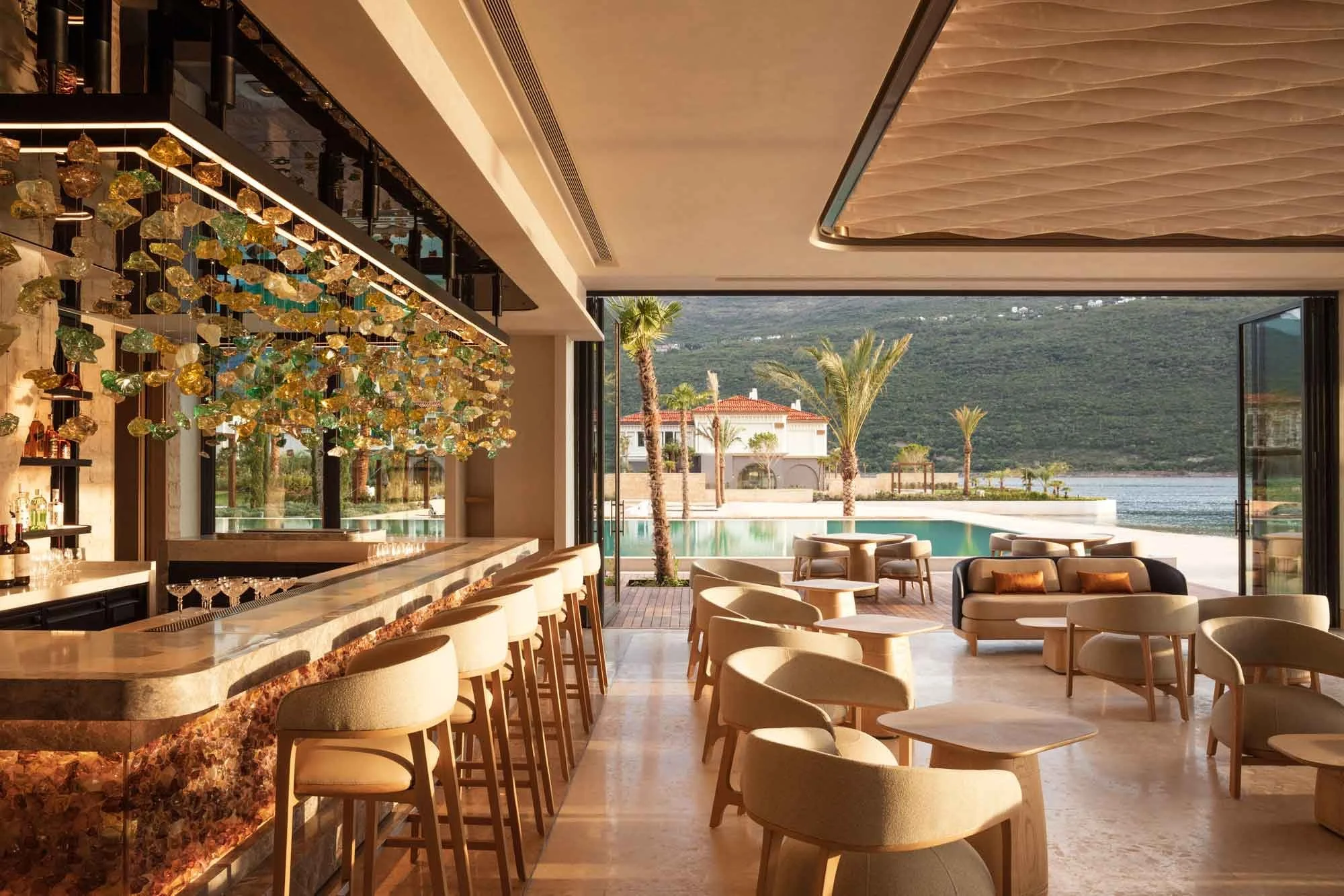 RIVIERA DINING, REIMAGINED