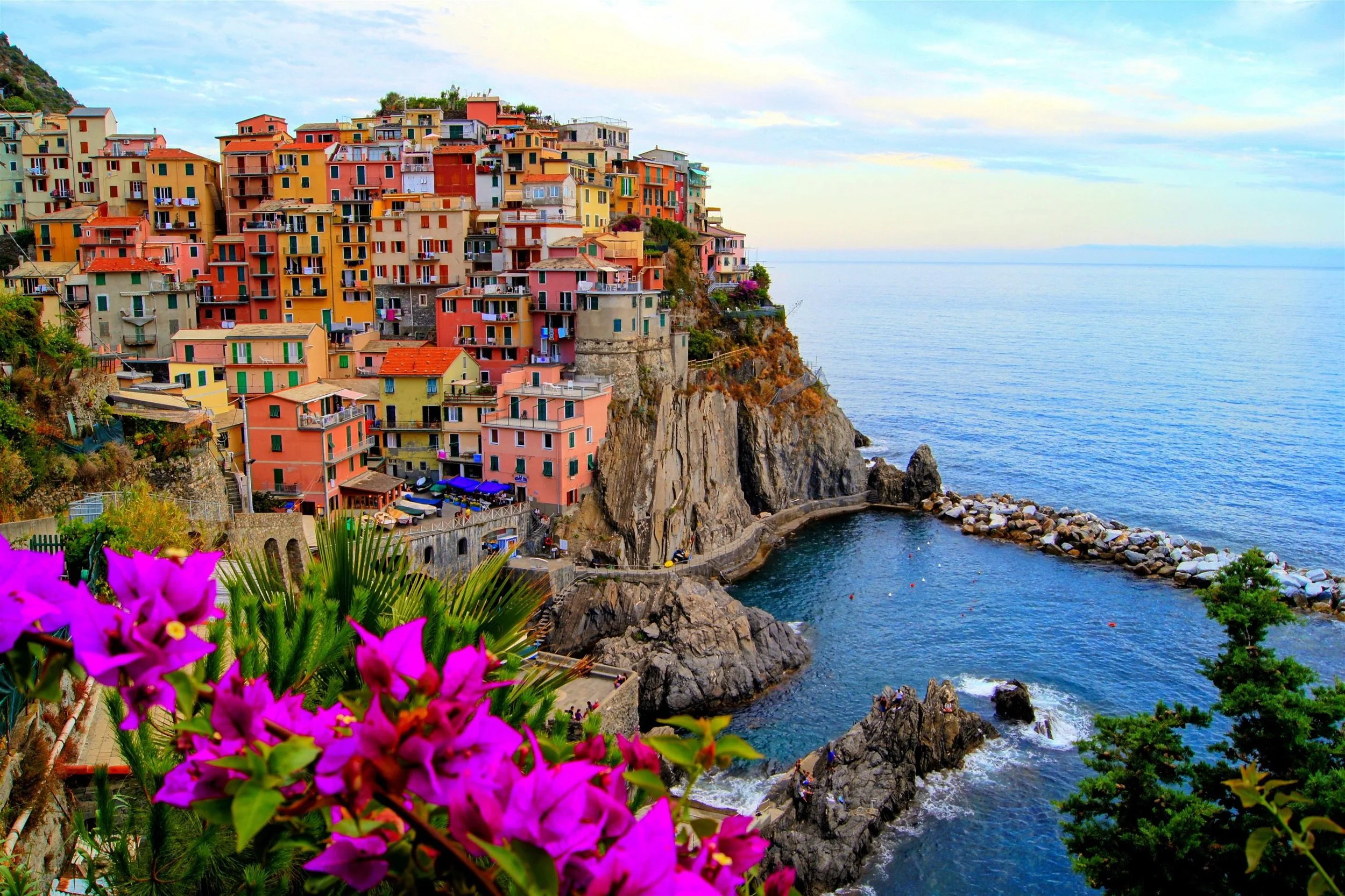 CINQUE TERRE BY PRIVATE BOAT