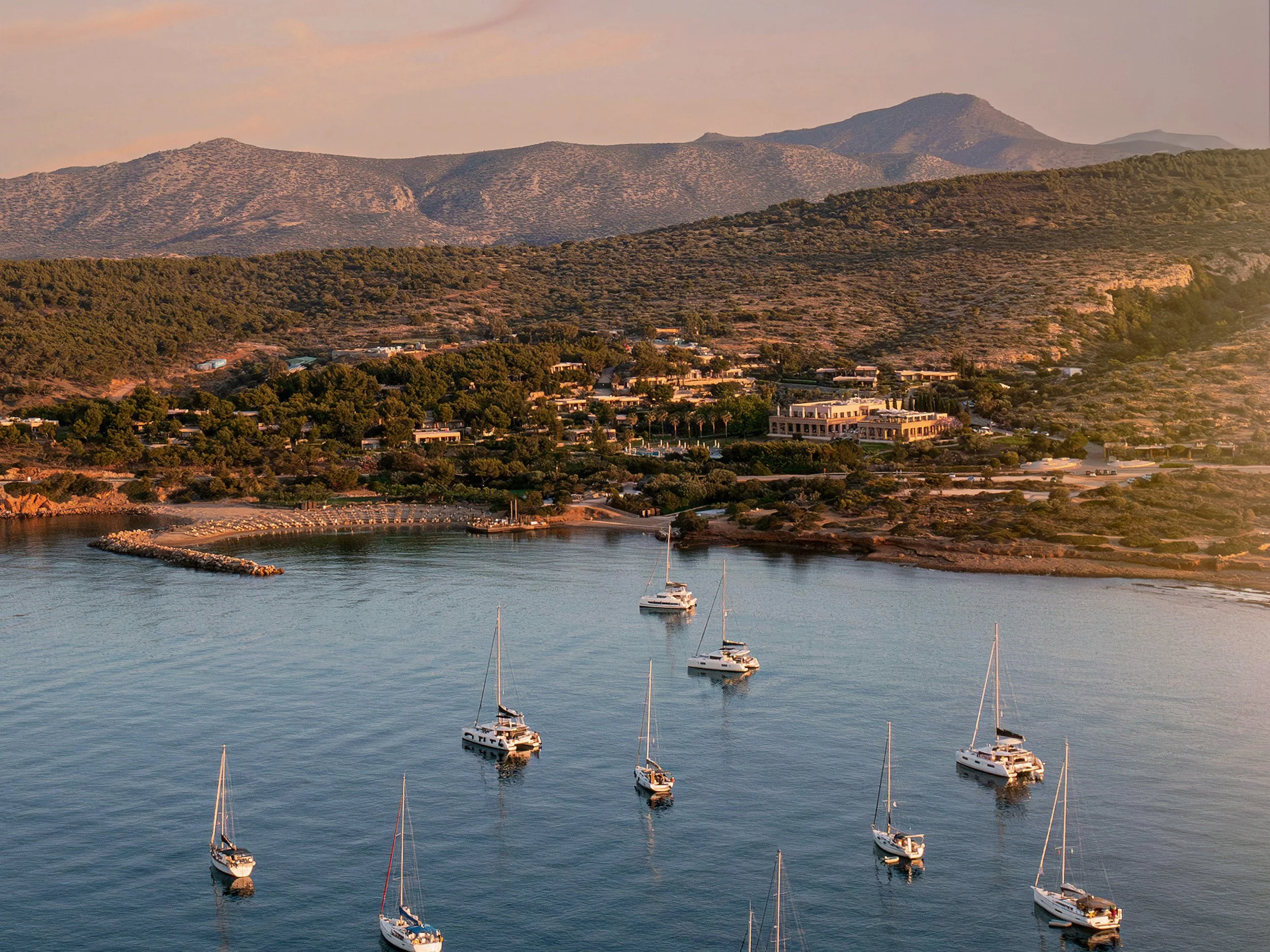 CAPE SOUNIO A GRECOTEL RESORT TO LIVE