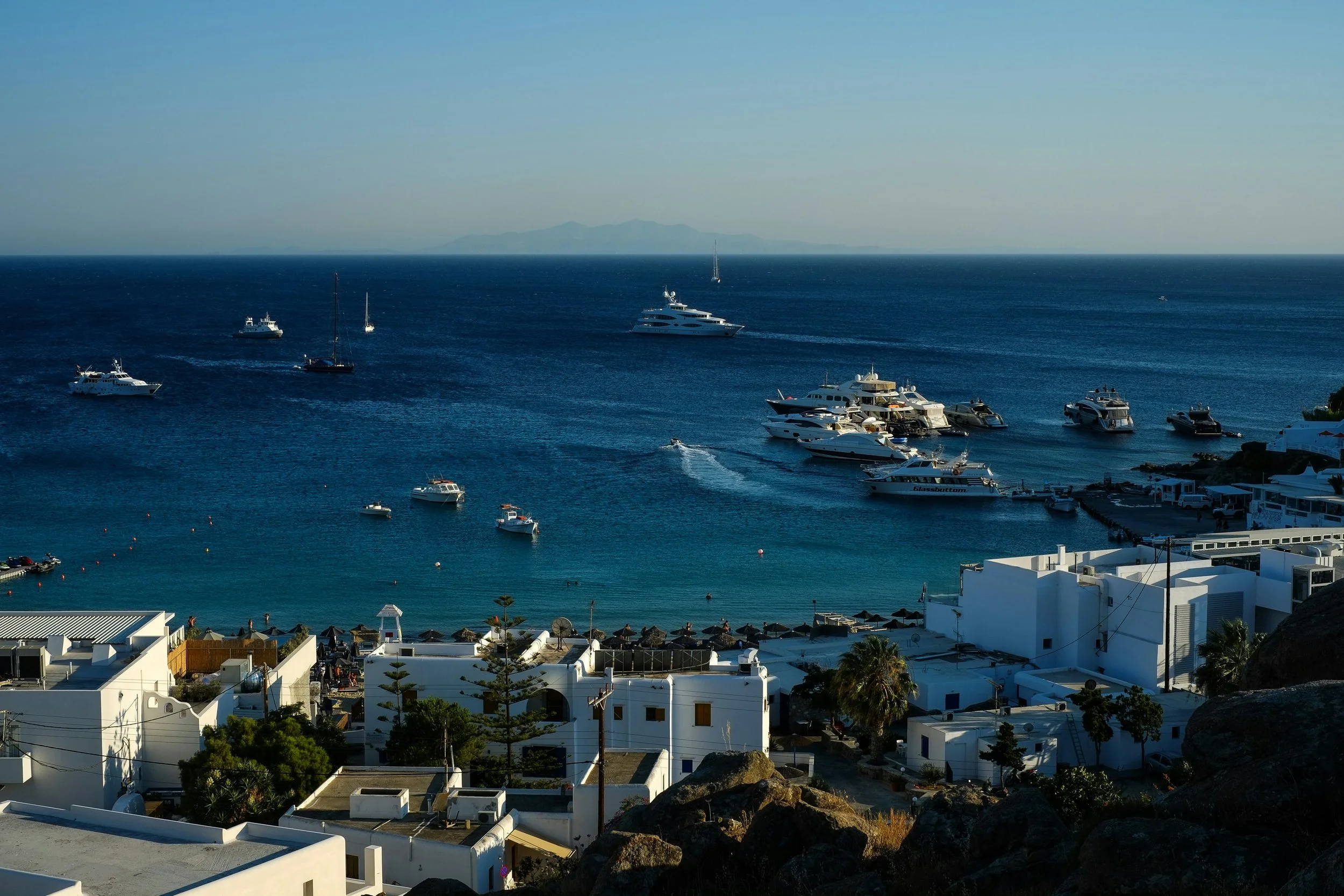 FOUR HUNDRED’S JUNE HIT LIST – 5 MEDITERRANEAN BEACH CLUBS WE ARE BOOKING RIGHT NOW