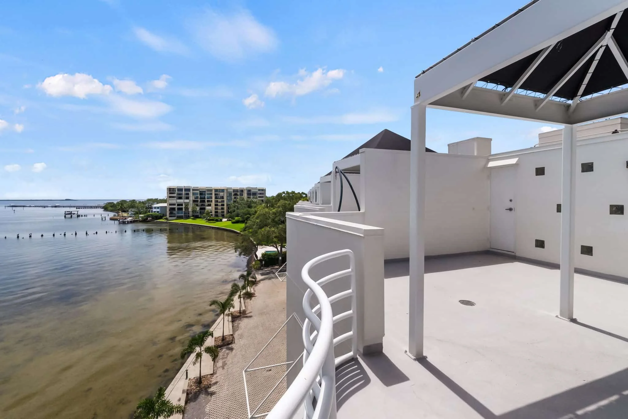 4950 Bayshore on the Boulevard-38.jpg
