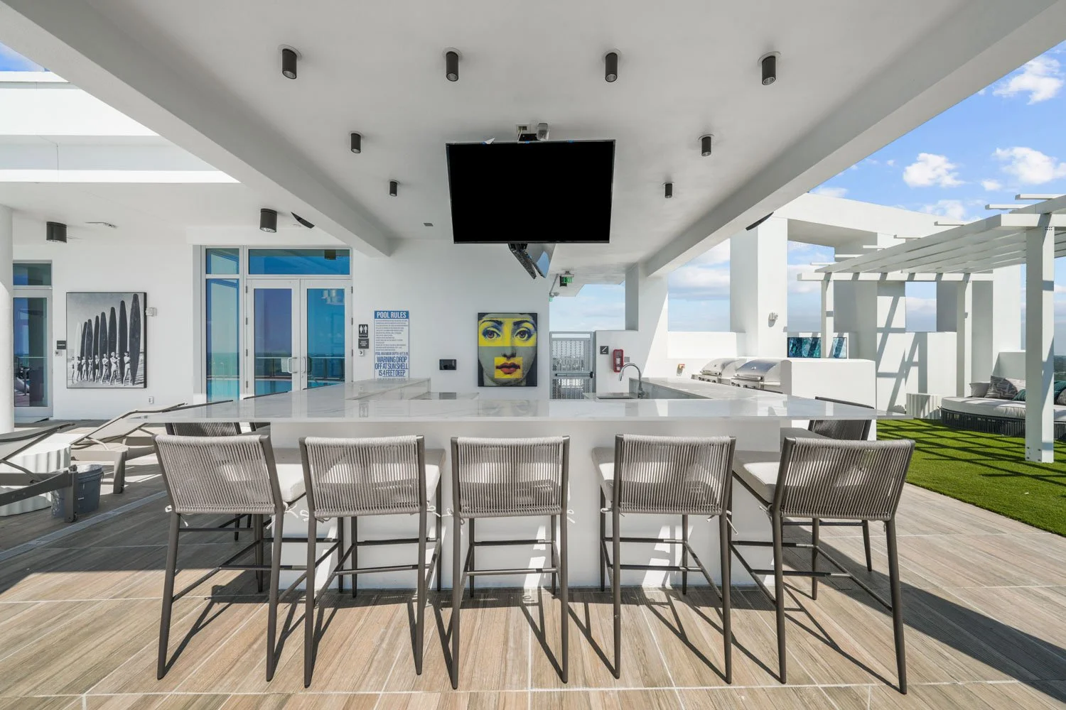 Altura Bayshore Rooftop Amenities-Tampa Listing Lab36.jpg