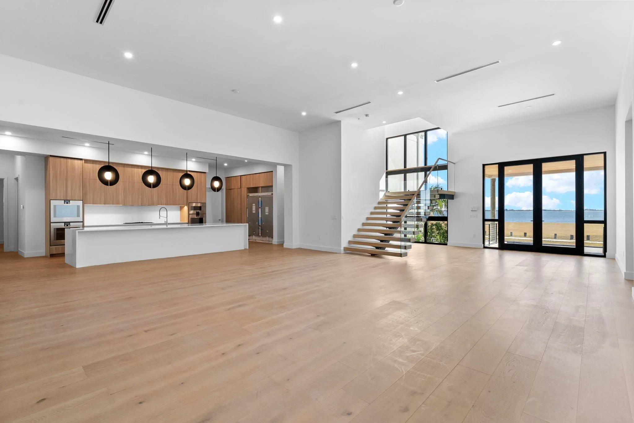 107 Martinique Ave Davis Islands Real Estate (7).jpg