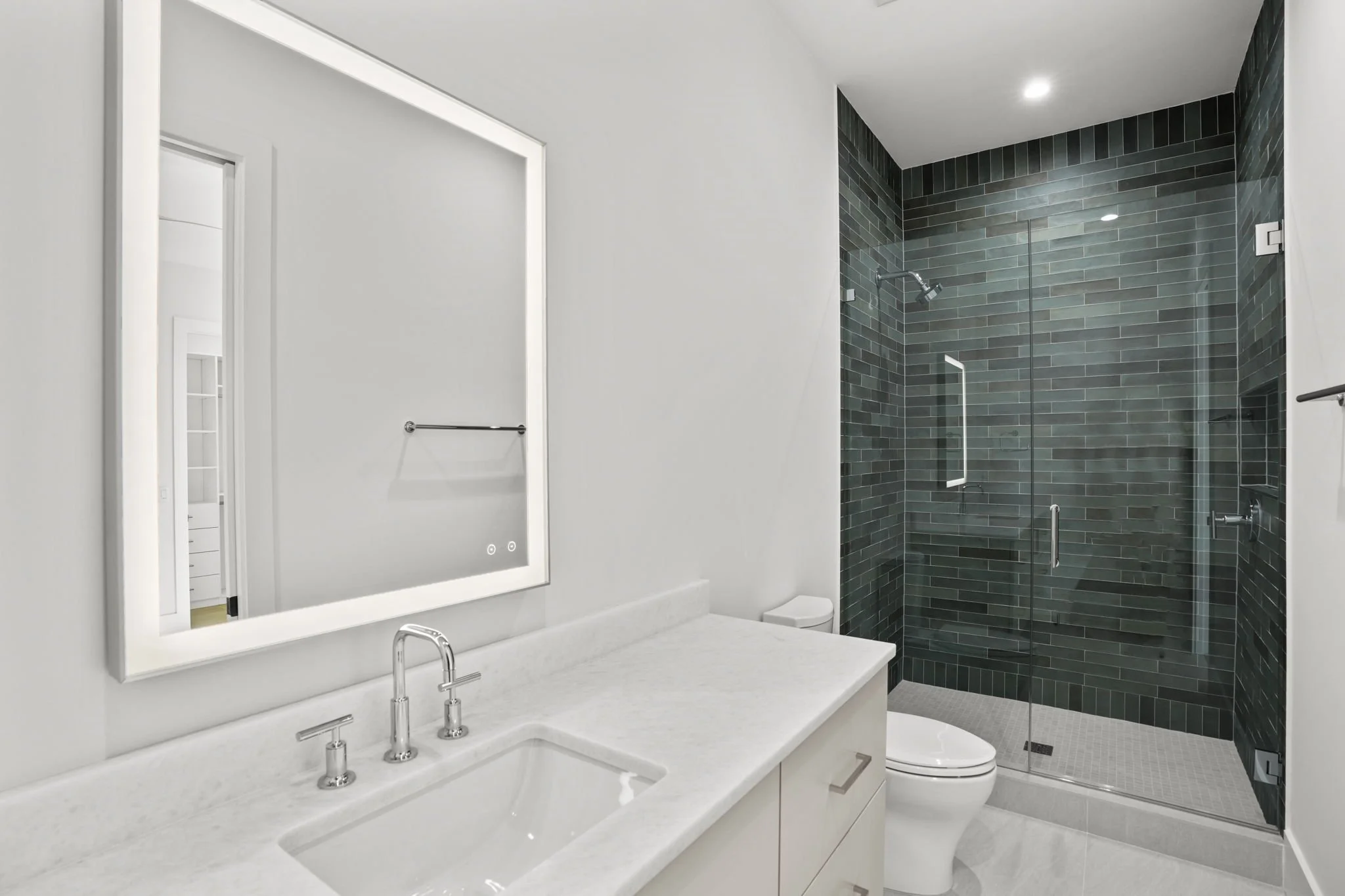 Brookshire Homes Riviera Drive (25).jpg