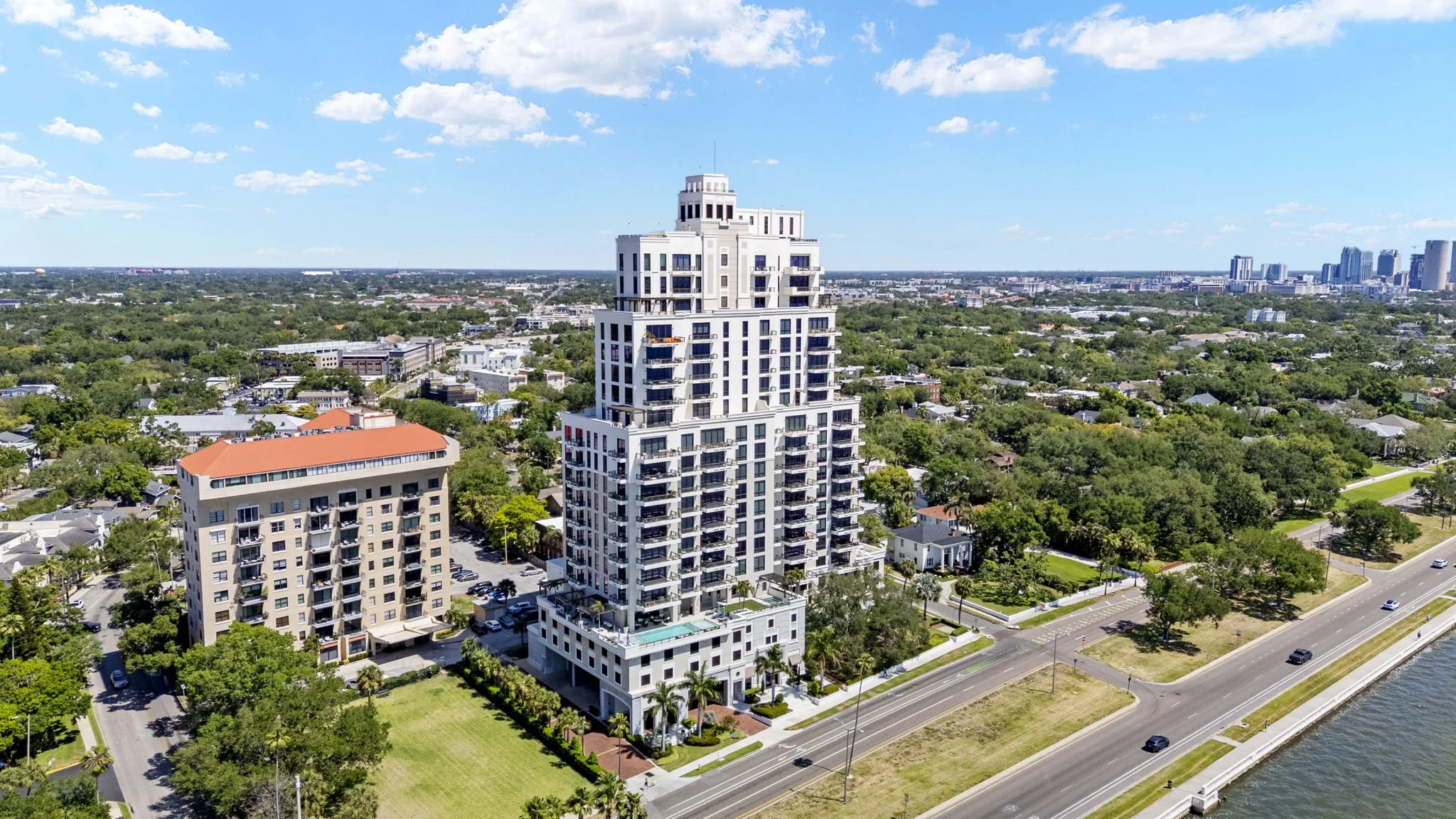 Hyde Park House Tampa Condo Tampa Listing Lab-71.jpg