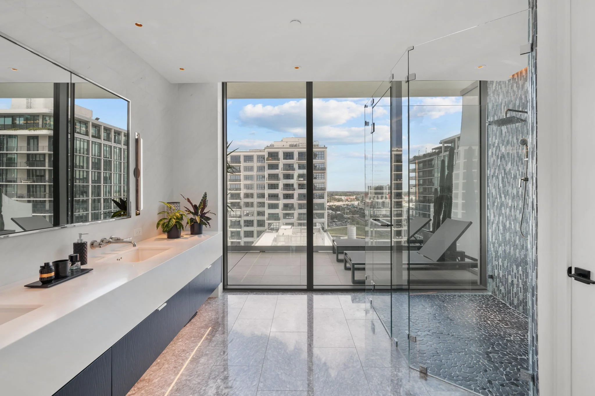 Tampa Edition Luxury Condo Real Estate 1703 (14).jpg