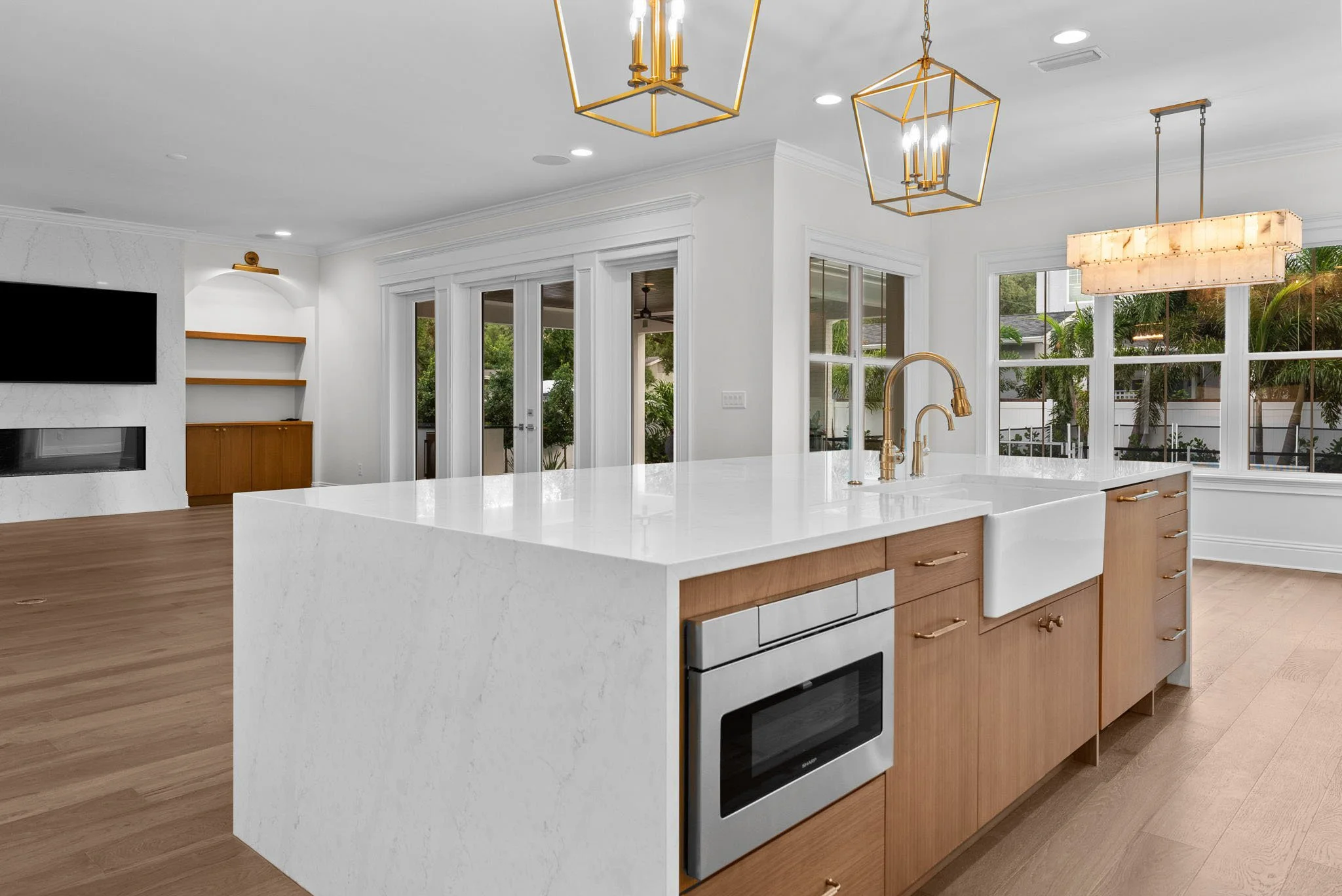 Sample Properties W Corona St Tampa Listing Lab (16).jpg