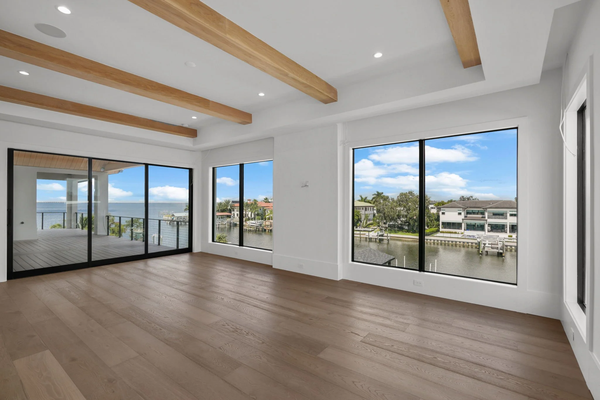 Homer Drive Brookshire Homes Tampa Listing Lab (24).jpg