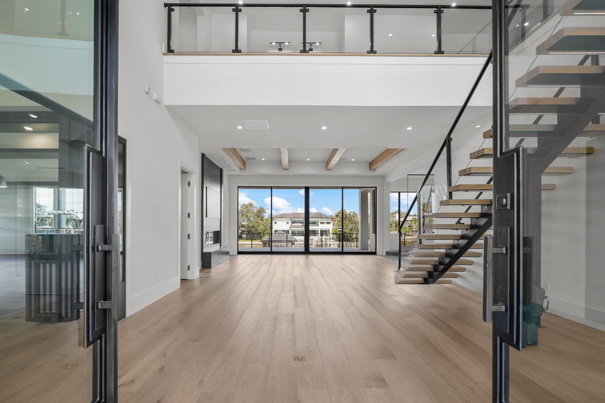 Homer Drive Brookshire Homes Tampa Listing Lab (4).jpg