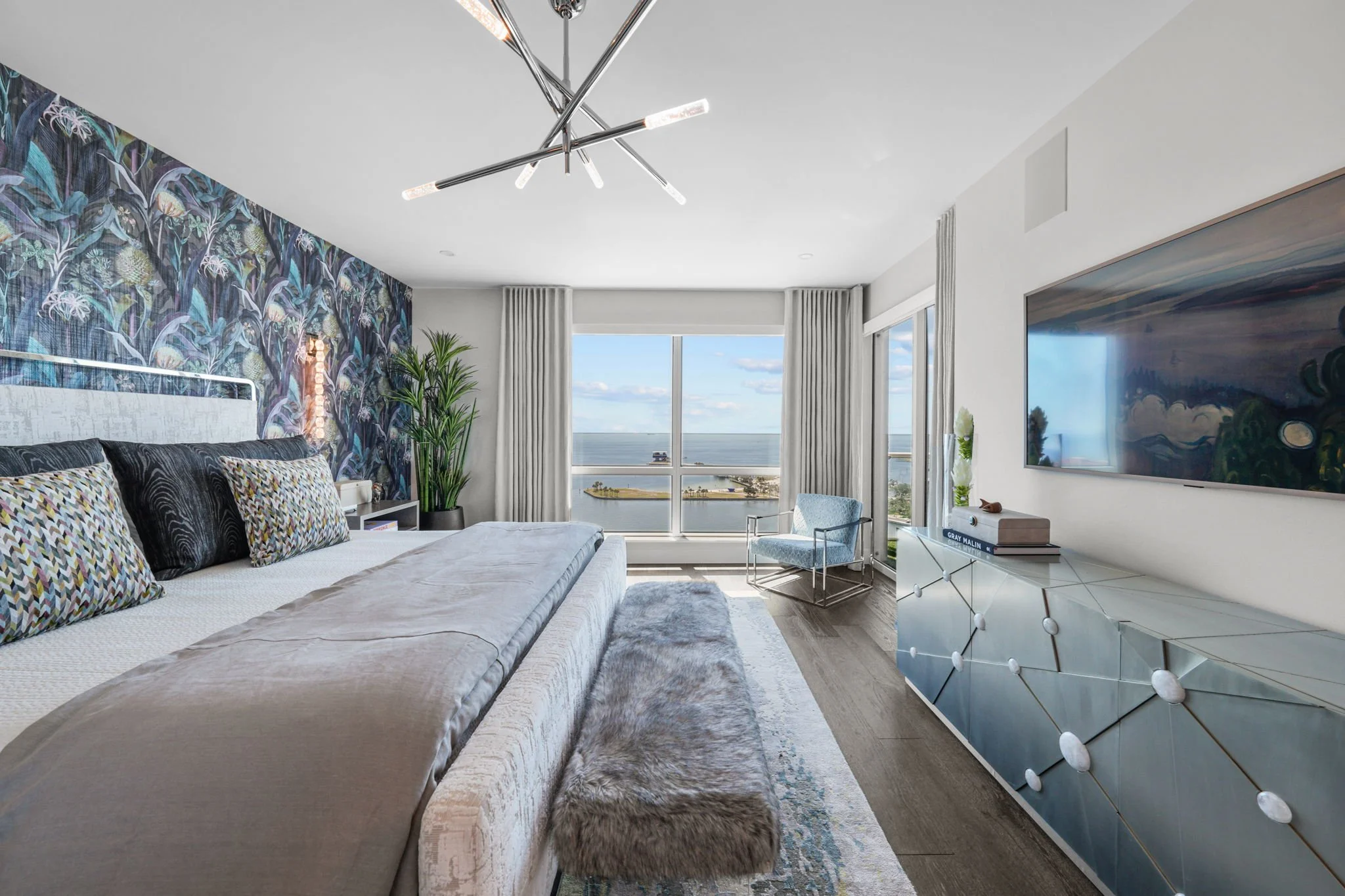 Haven Home 400 Beach 22nd FLR Interior Design Downtown St Pete Tampa Listing Lab (74).jpg