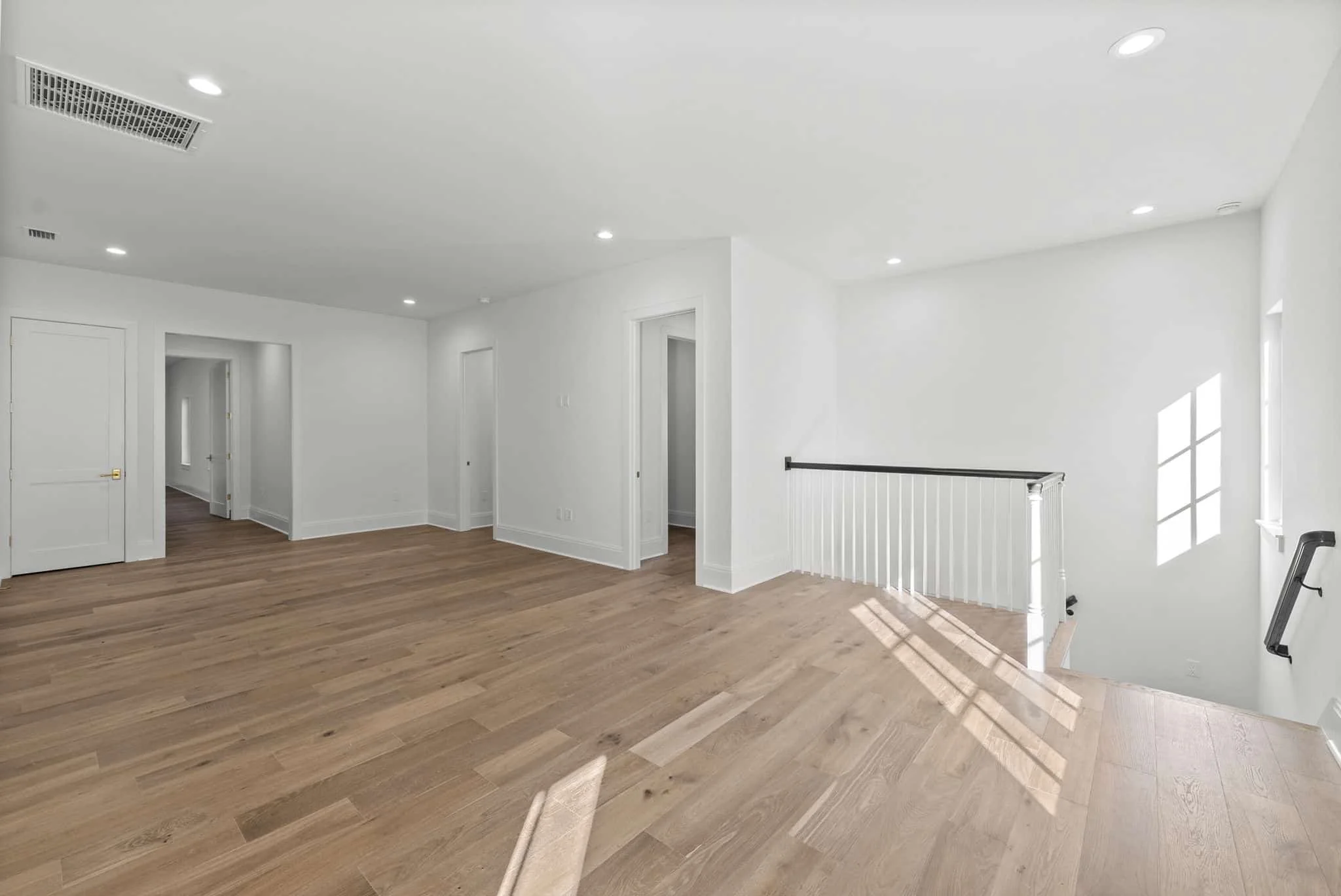 4614 W Tennyson Ave-13.JPG