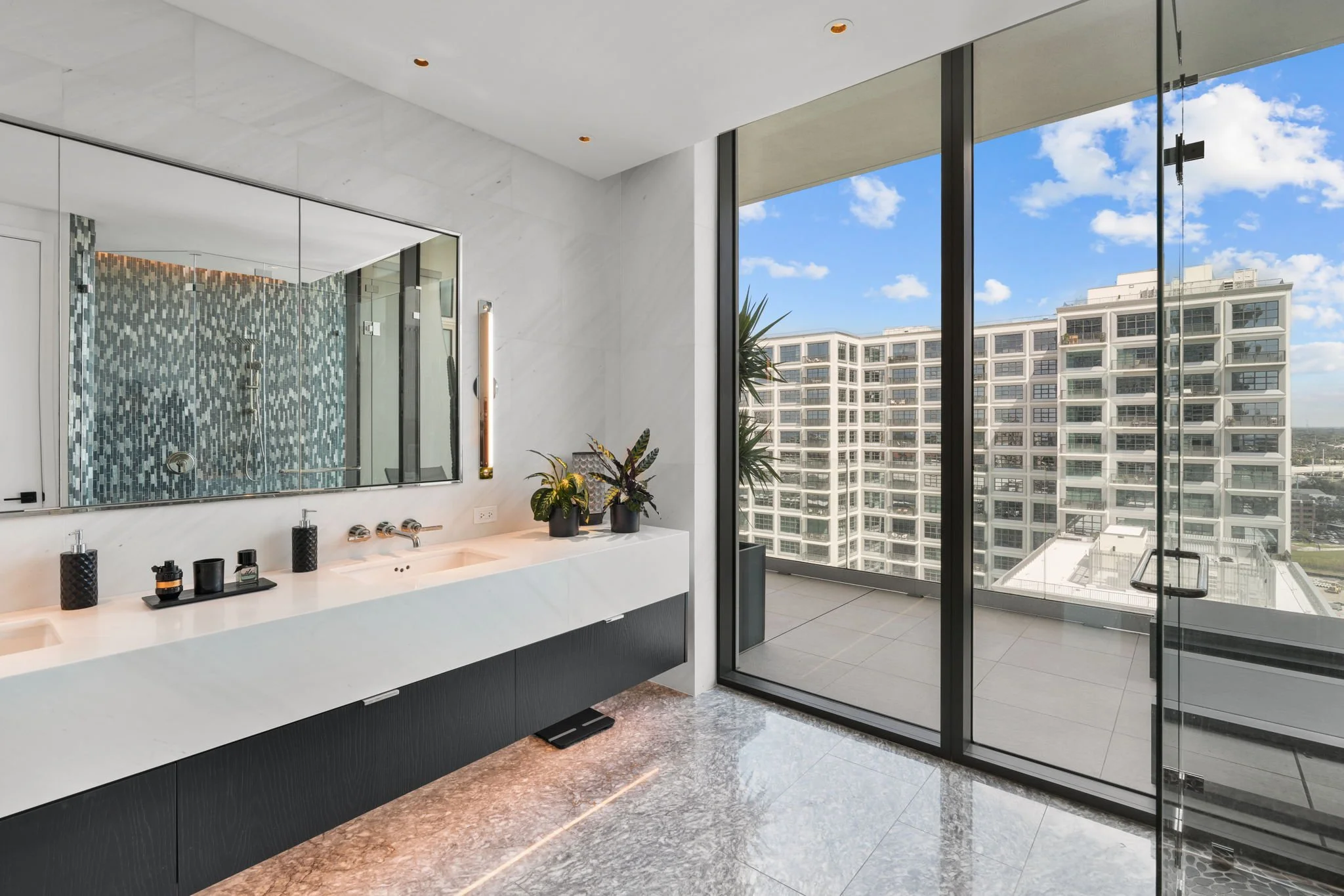 Tampa Edition Luxury Condo Real Estate 1703 (13).jpg