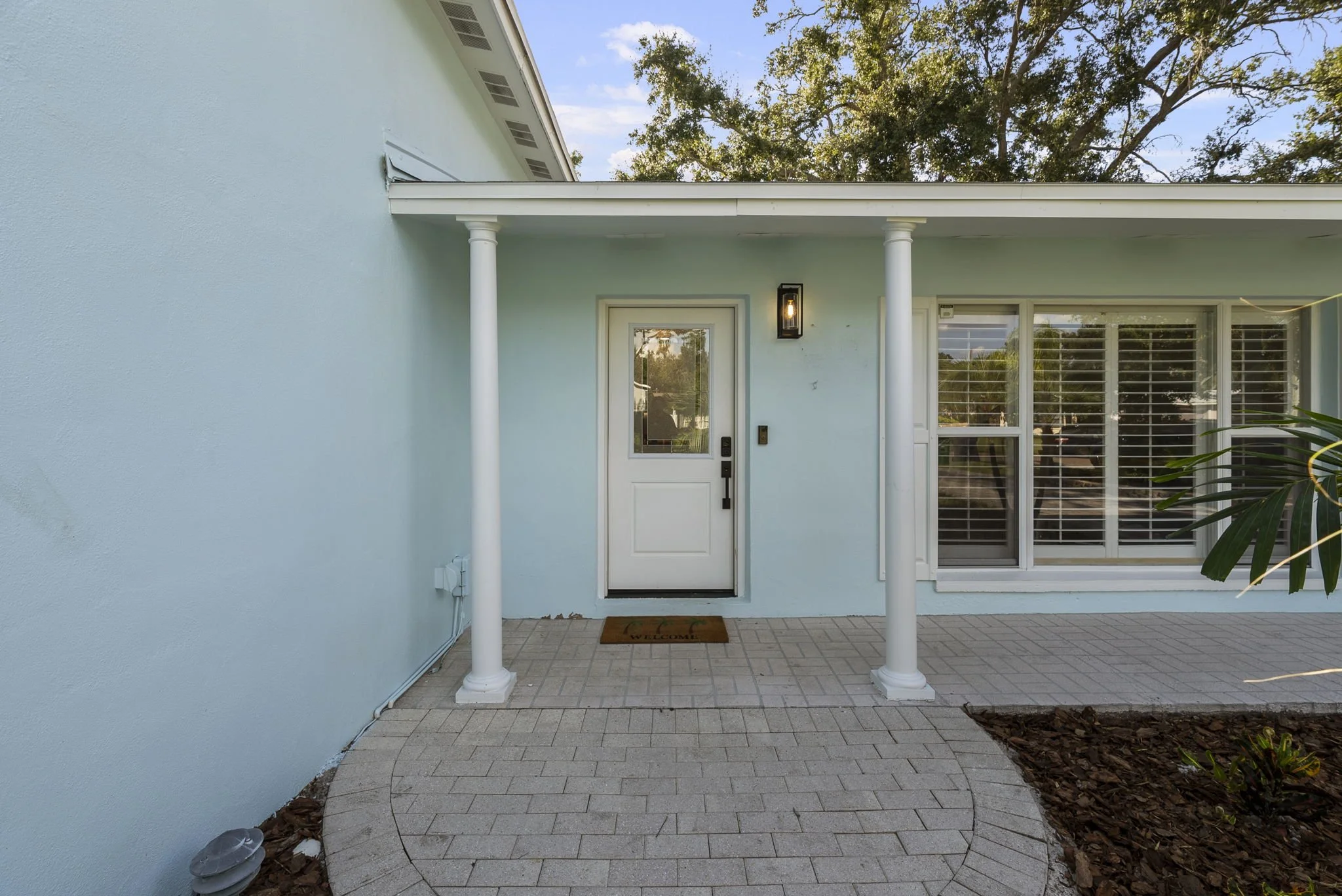 Tampa Airbnb Photos (1).jpg