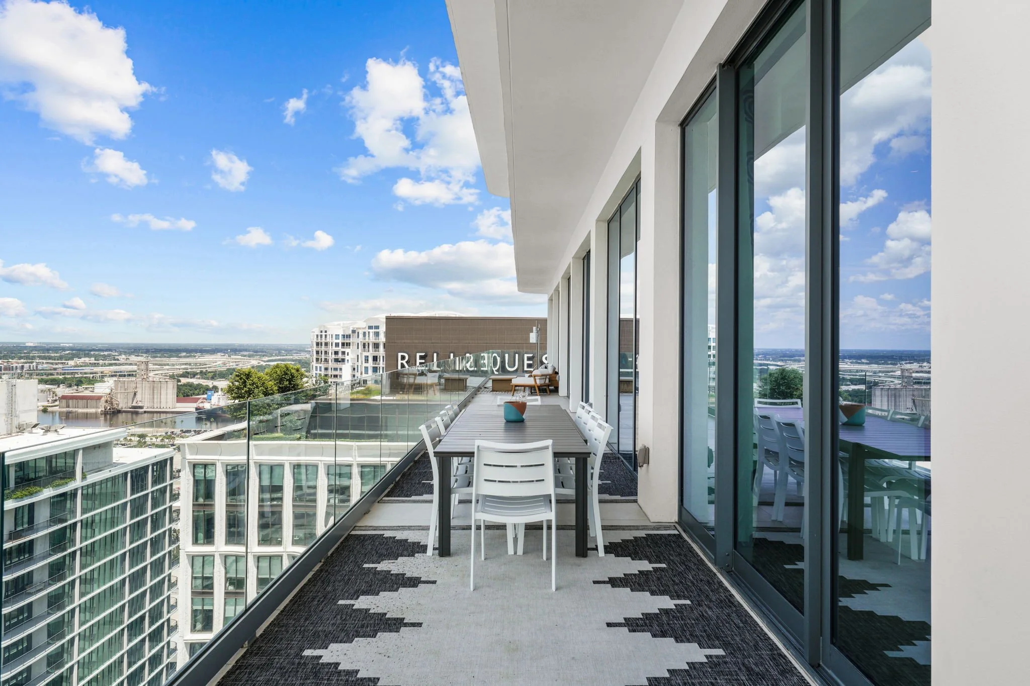 Tampa Edition 2501 (14).jpg