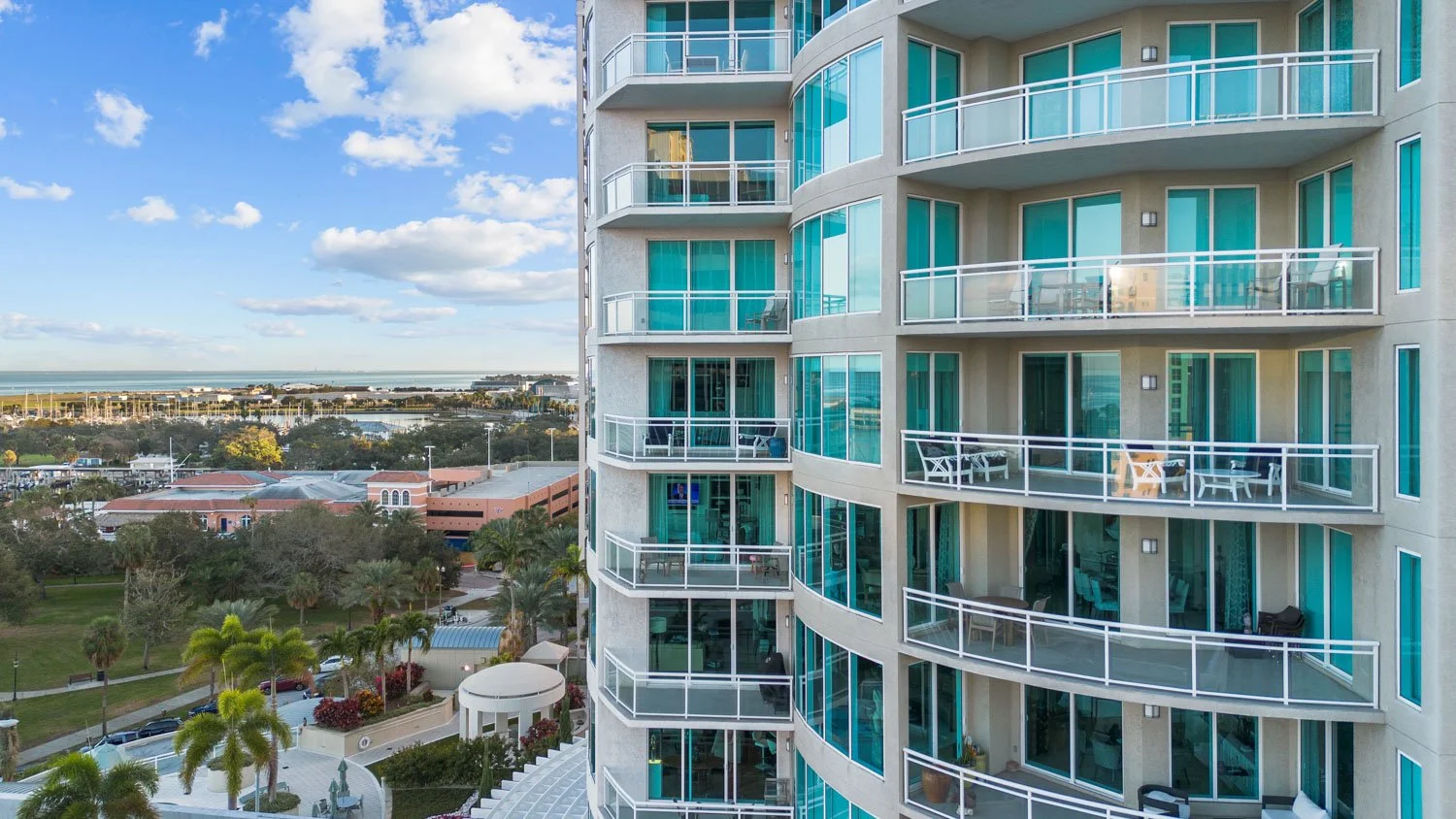 Drone Ovation St Petersburg (6).jpg