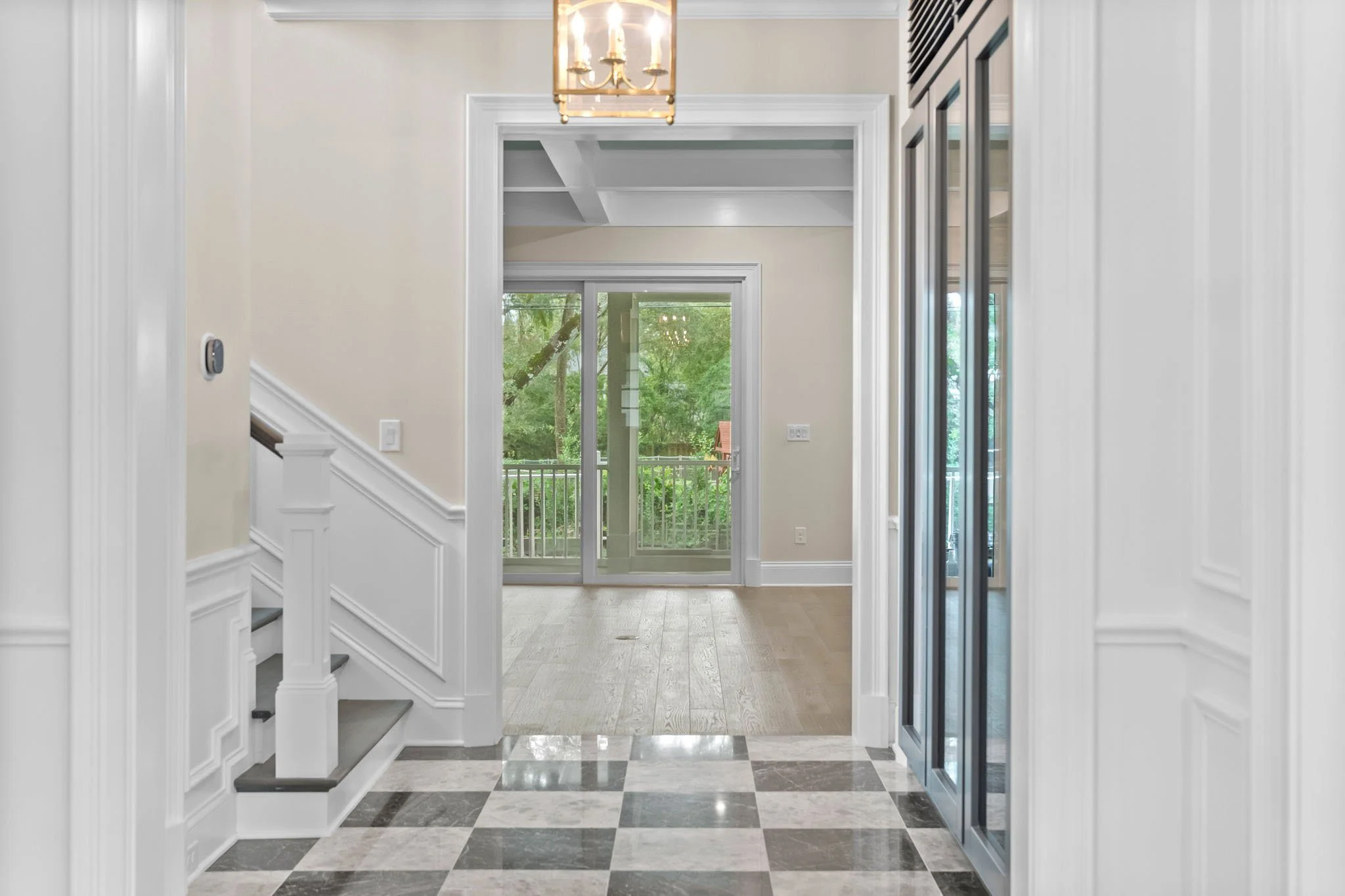 Brookwood Dr Sample Properties Tampa Listing Lab (2).jpg