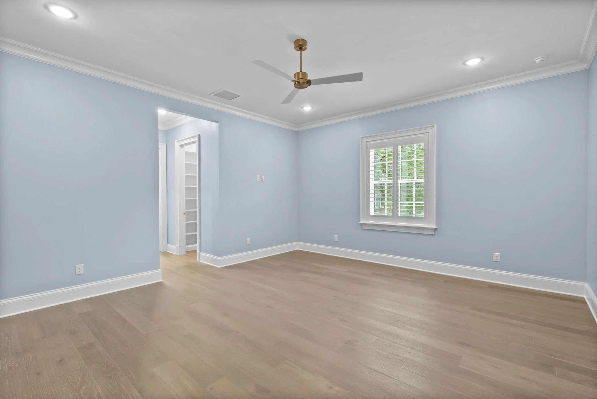 Brookwood Dr Sample Properties Tampa Listing Lab (18).jpg