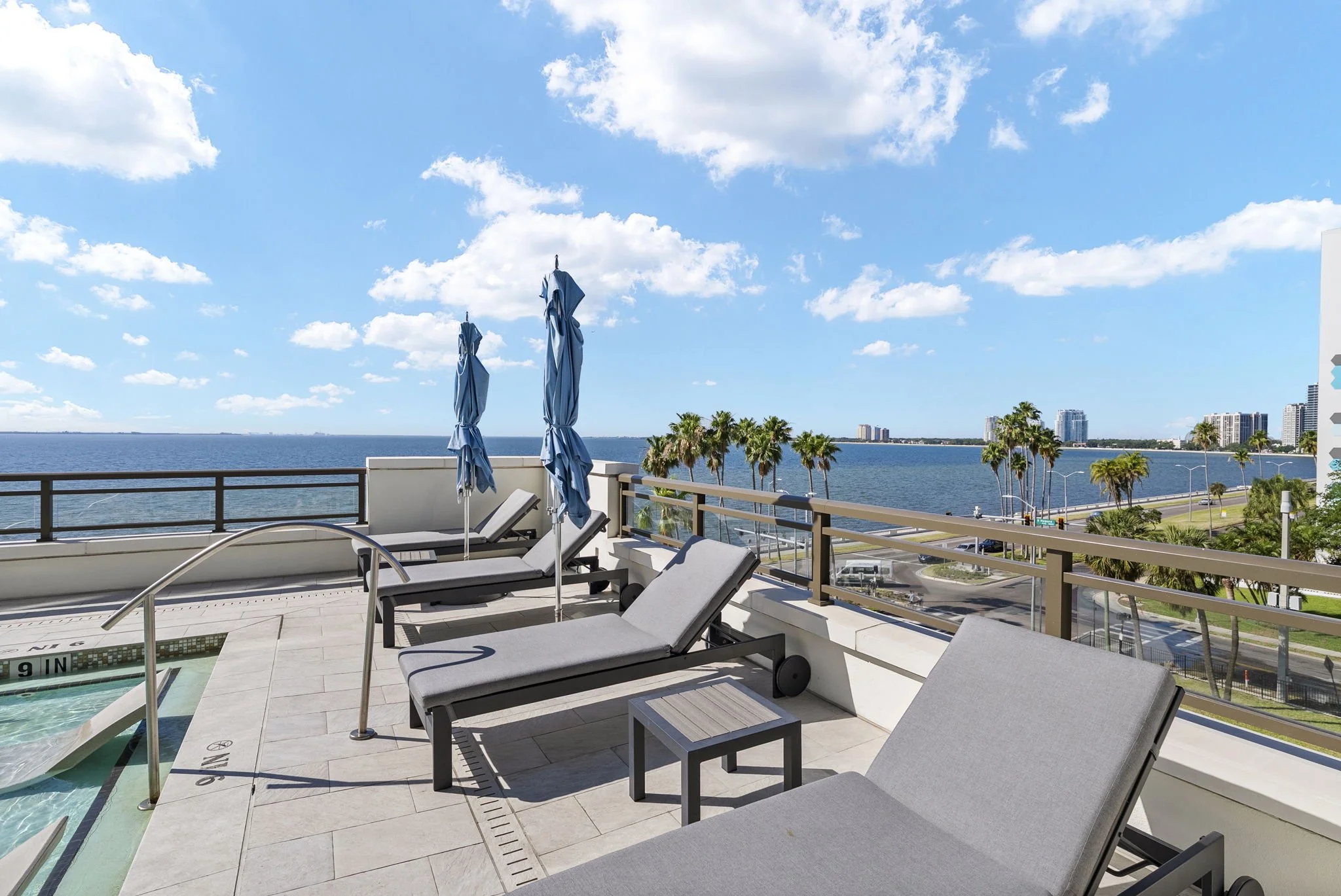 Hyde Park House Tampa Condo Tampa Listing Lab-45.jpg