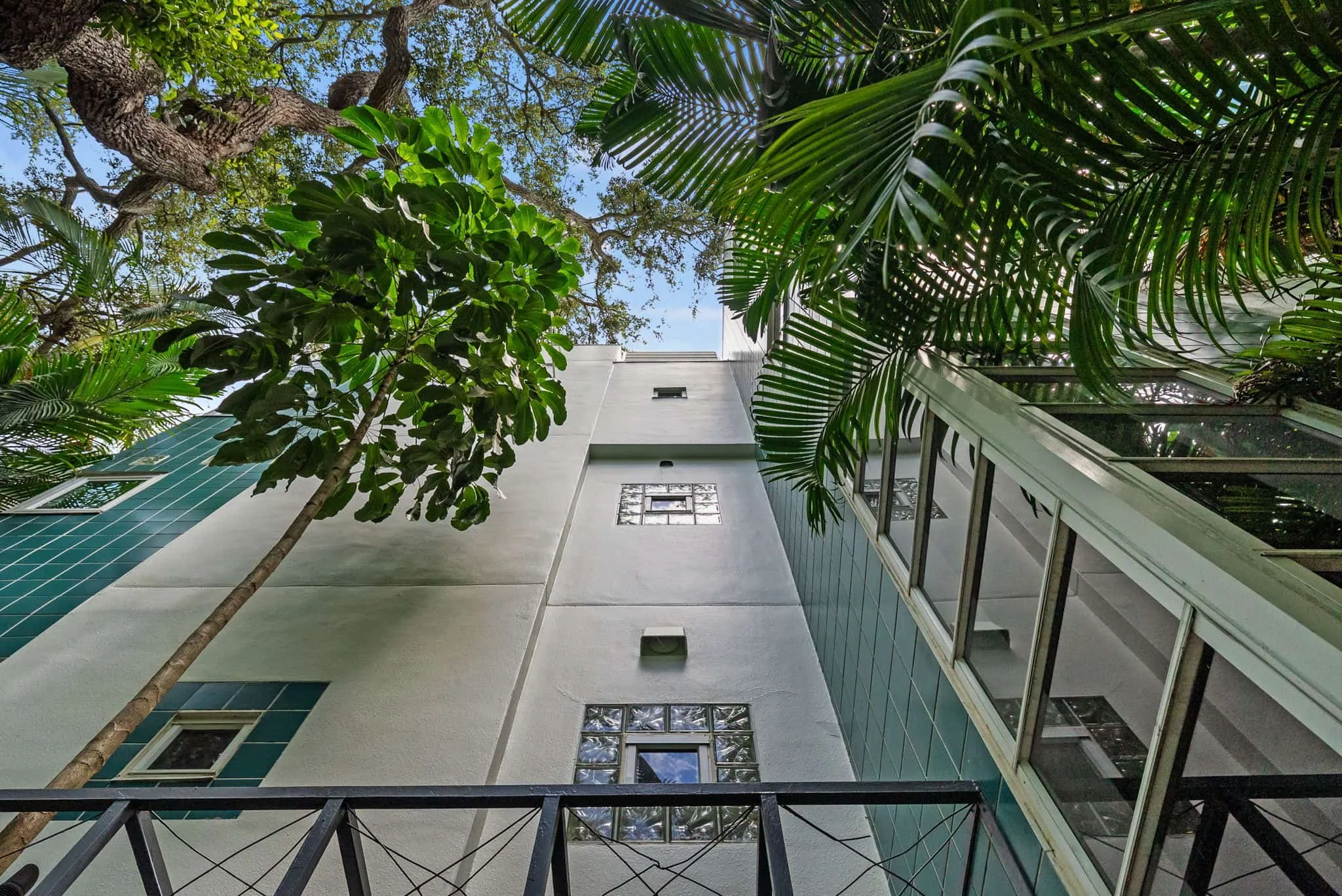4950 Bayshore on the Boulevard-21.jpg