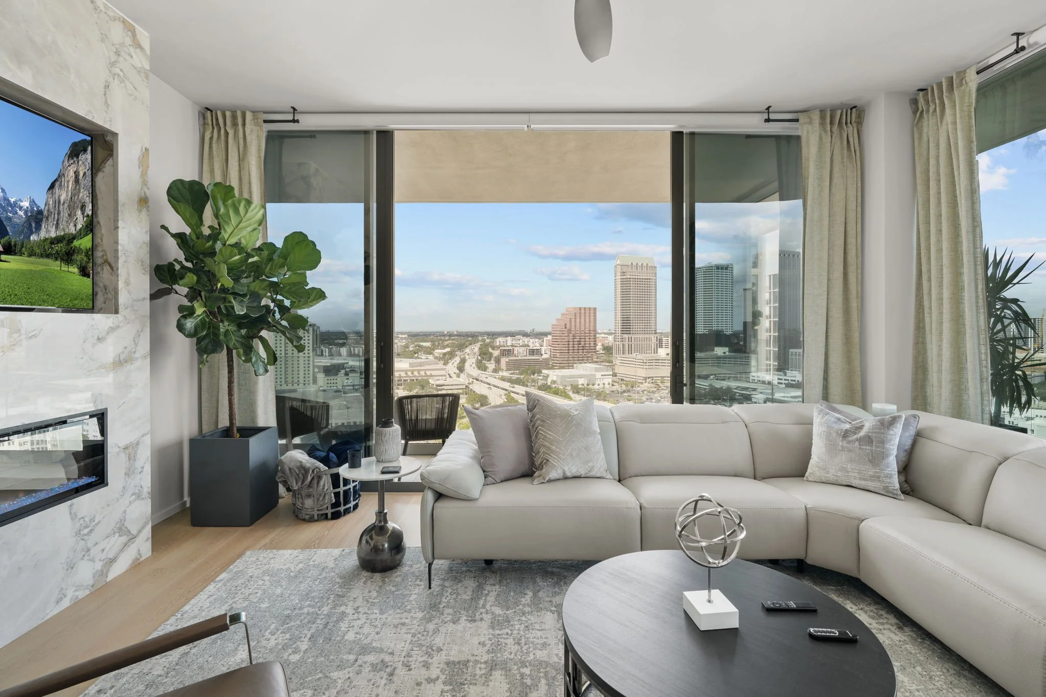 Tampa Edition Luxury Condo Real Estate 1703 (4).jpg