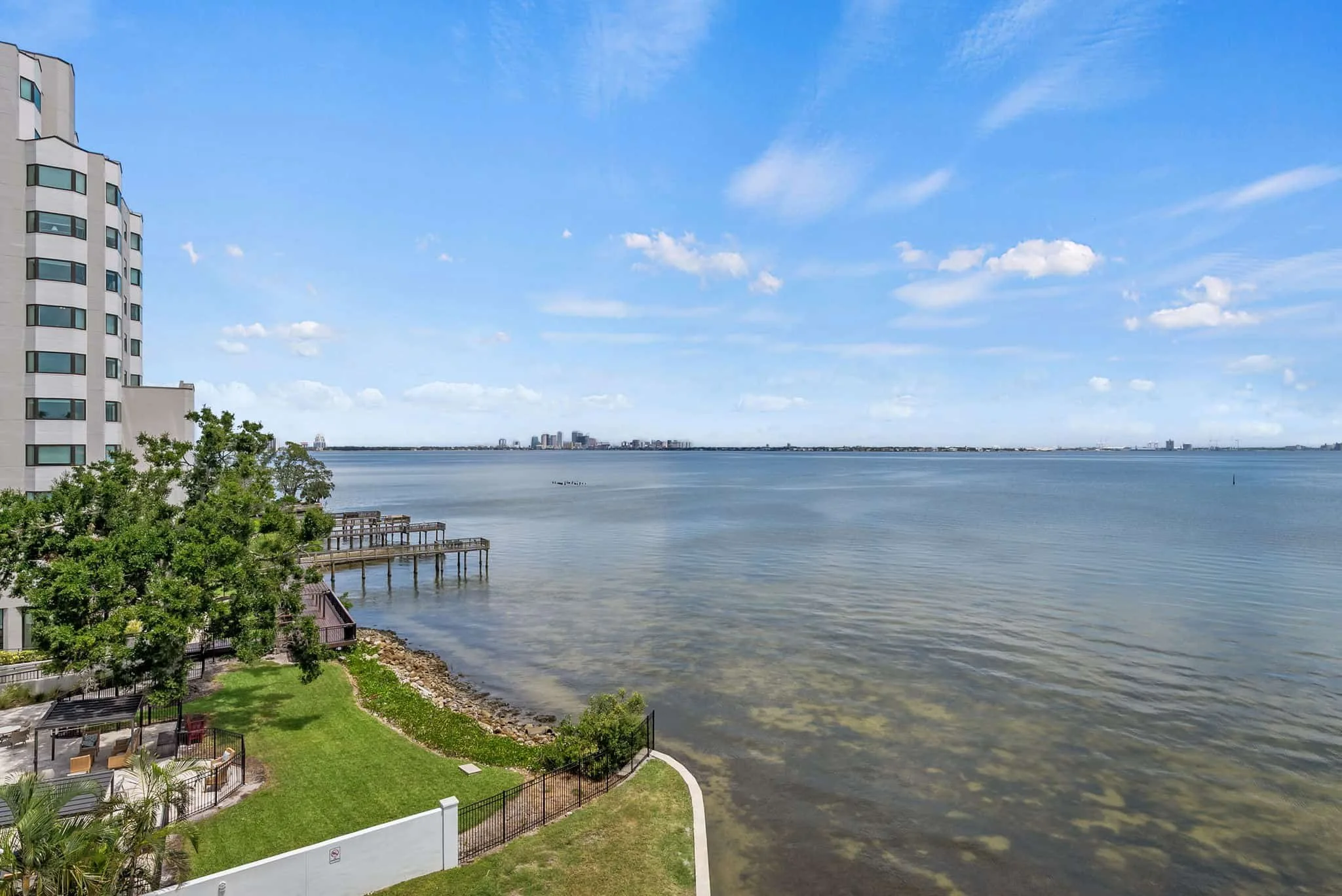 4950 Bayshore on the Boulevard-36.jpg