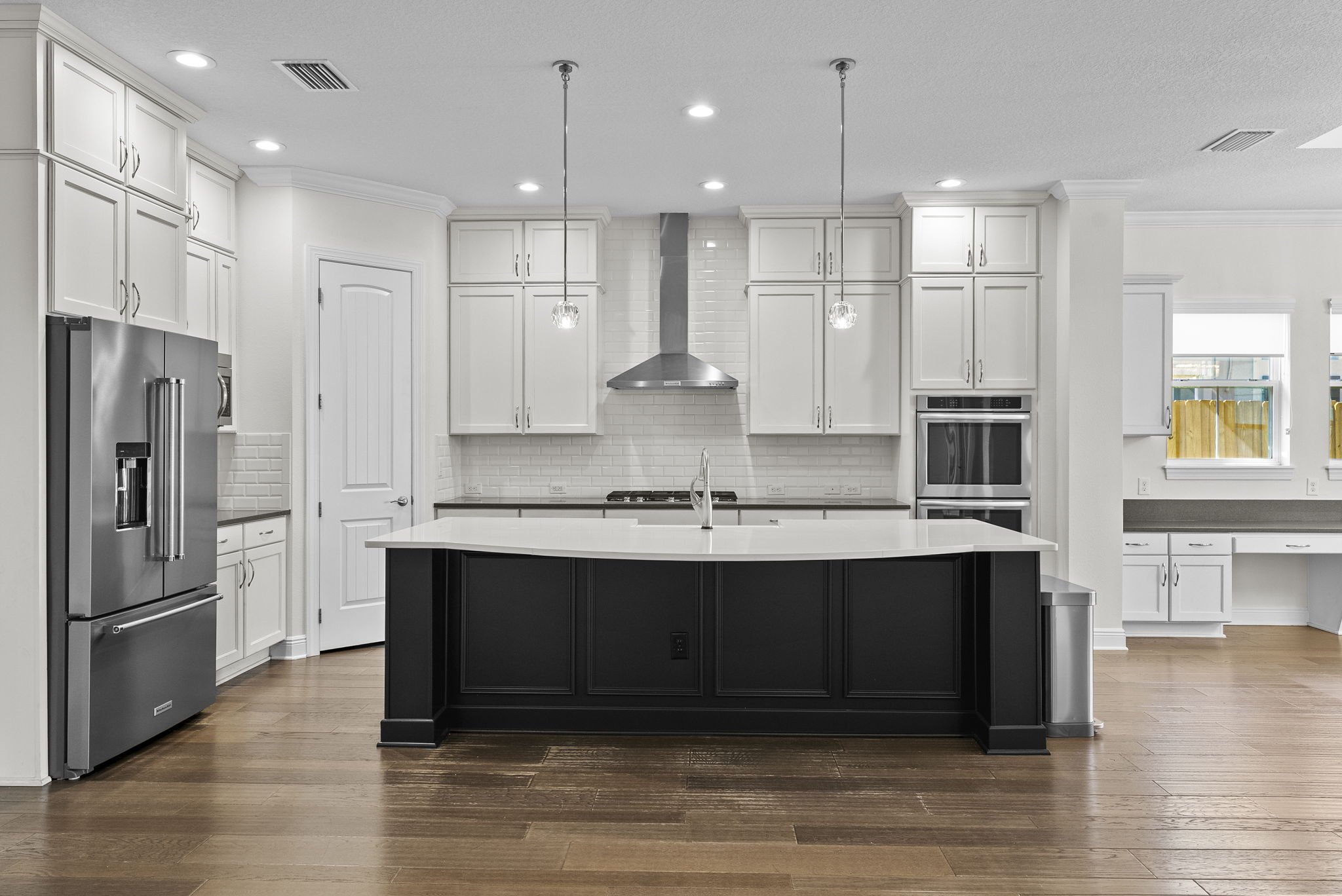 David Weekly Homes 3701 W Jetton Ave Home Builders (6).jpg