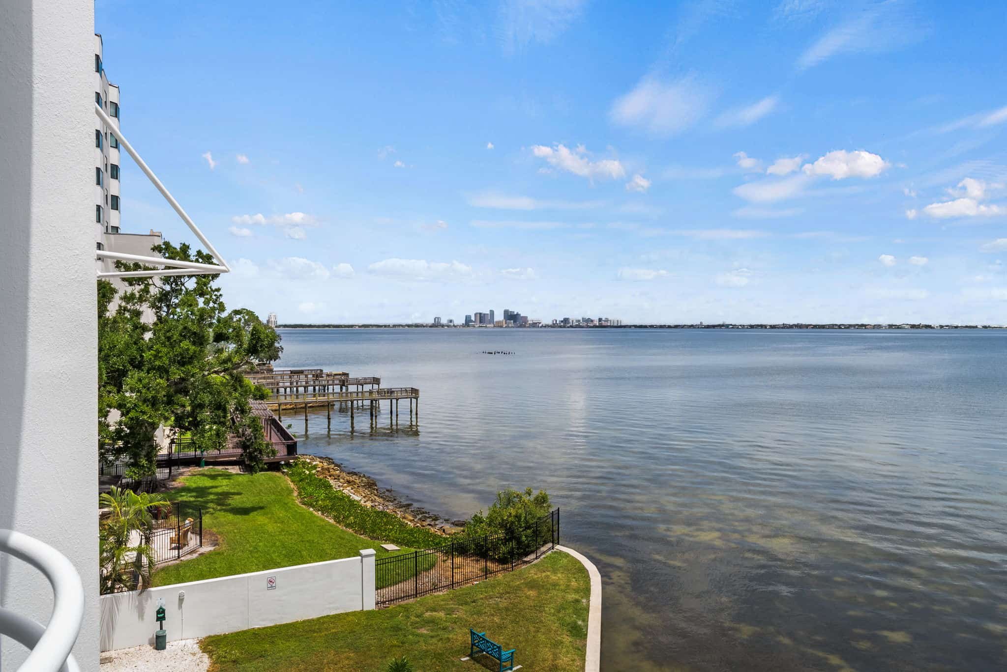 4950 Bayshore on the Boulevard-32.jpg