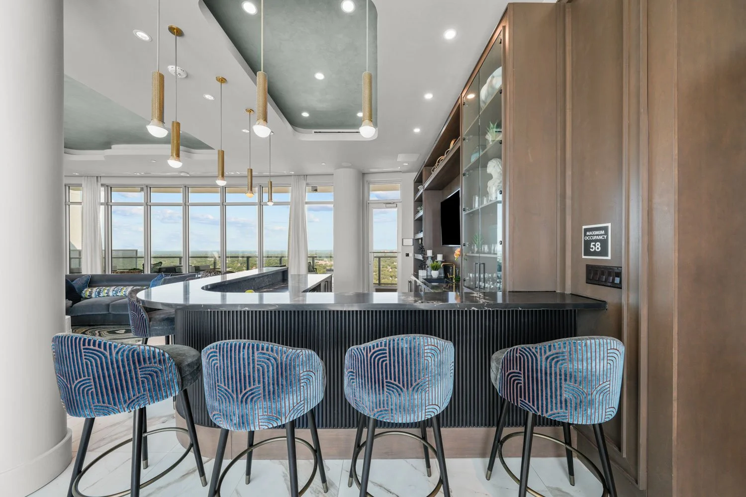 Altura Bayshore Rooftop Amenities-Tampa Listing Lab16.jpg