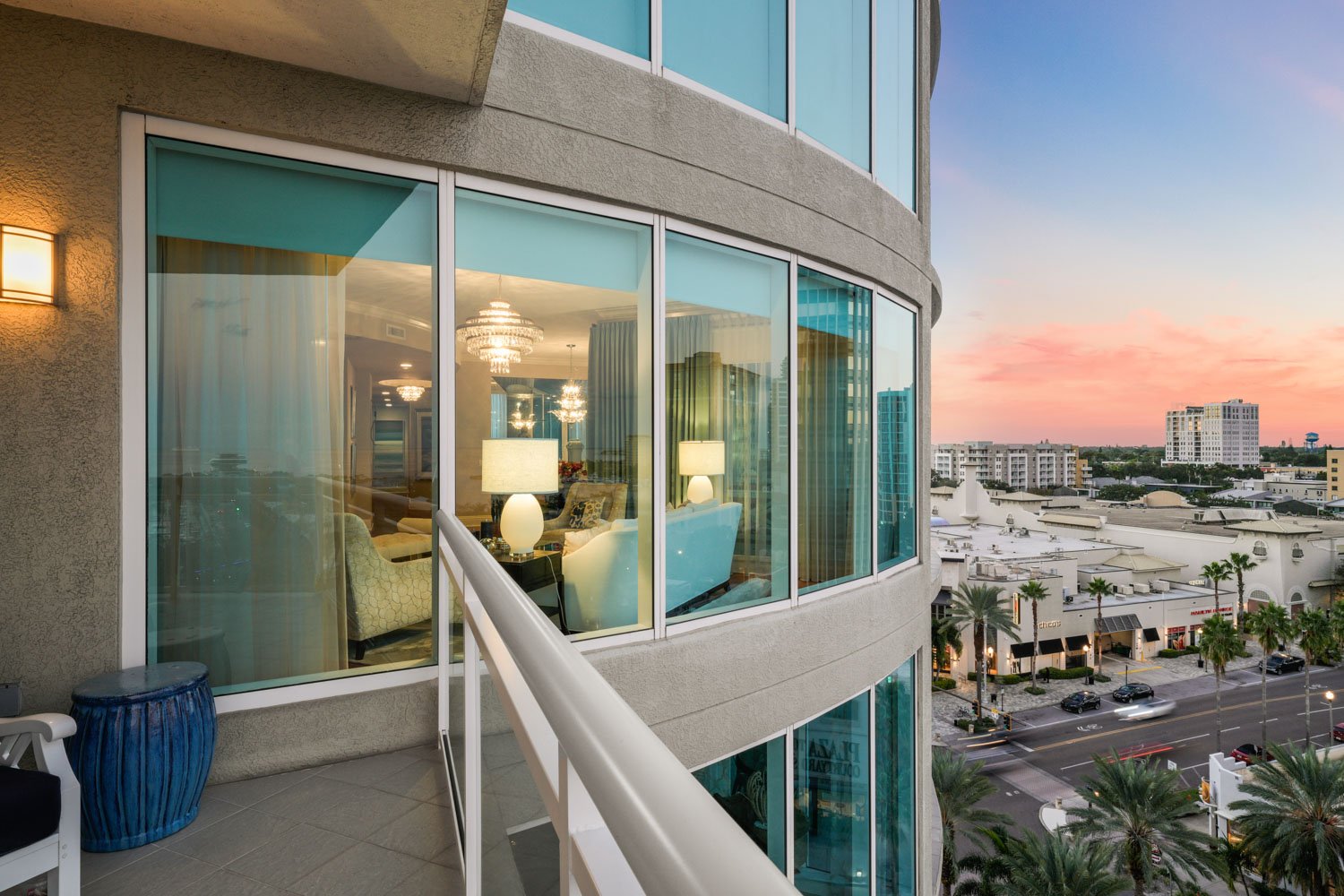 Ovation St Pete Views 901 Tampa Listing Lab (13).jpg