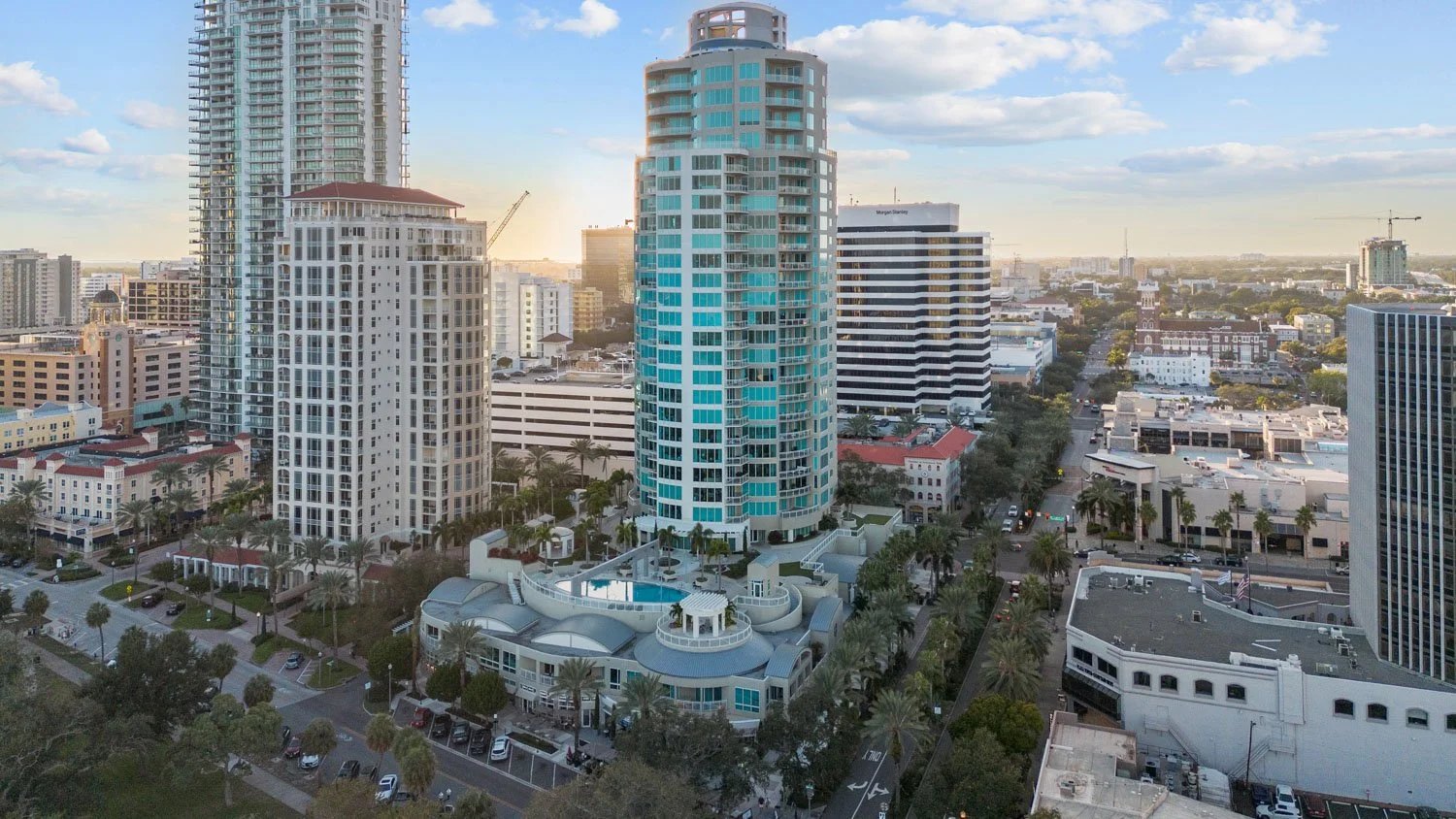 Drone Ovation St Petersburg (1).jpg