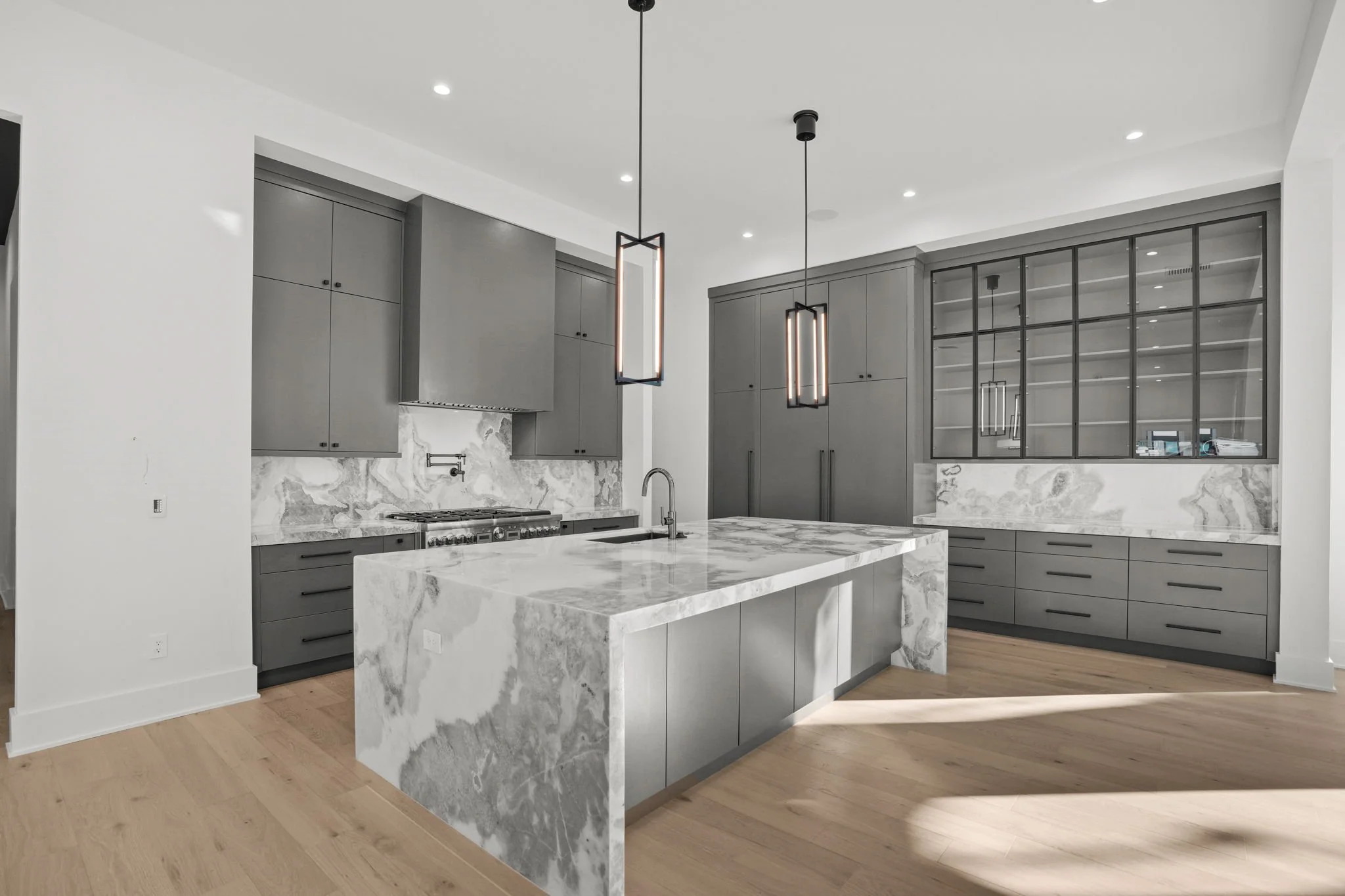 Brookshire Homes Riviera Drive (9).jpg