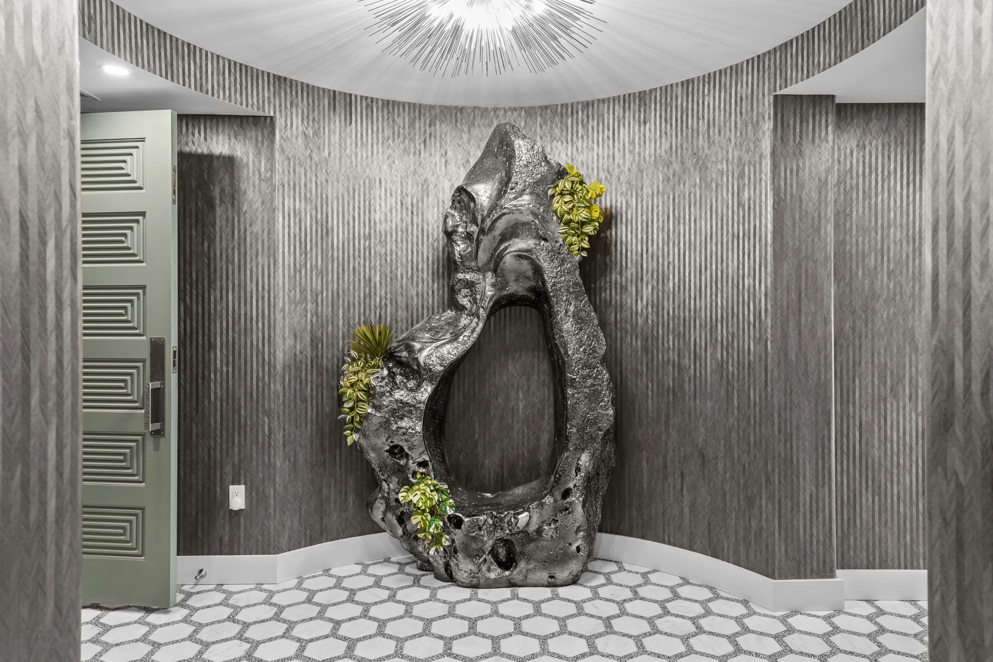 Haven Home 400 Beach 22nd FLR Interior Design Downtown St Pete Tampa Listing Lab (4).jpg