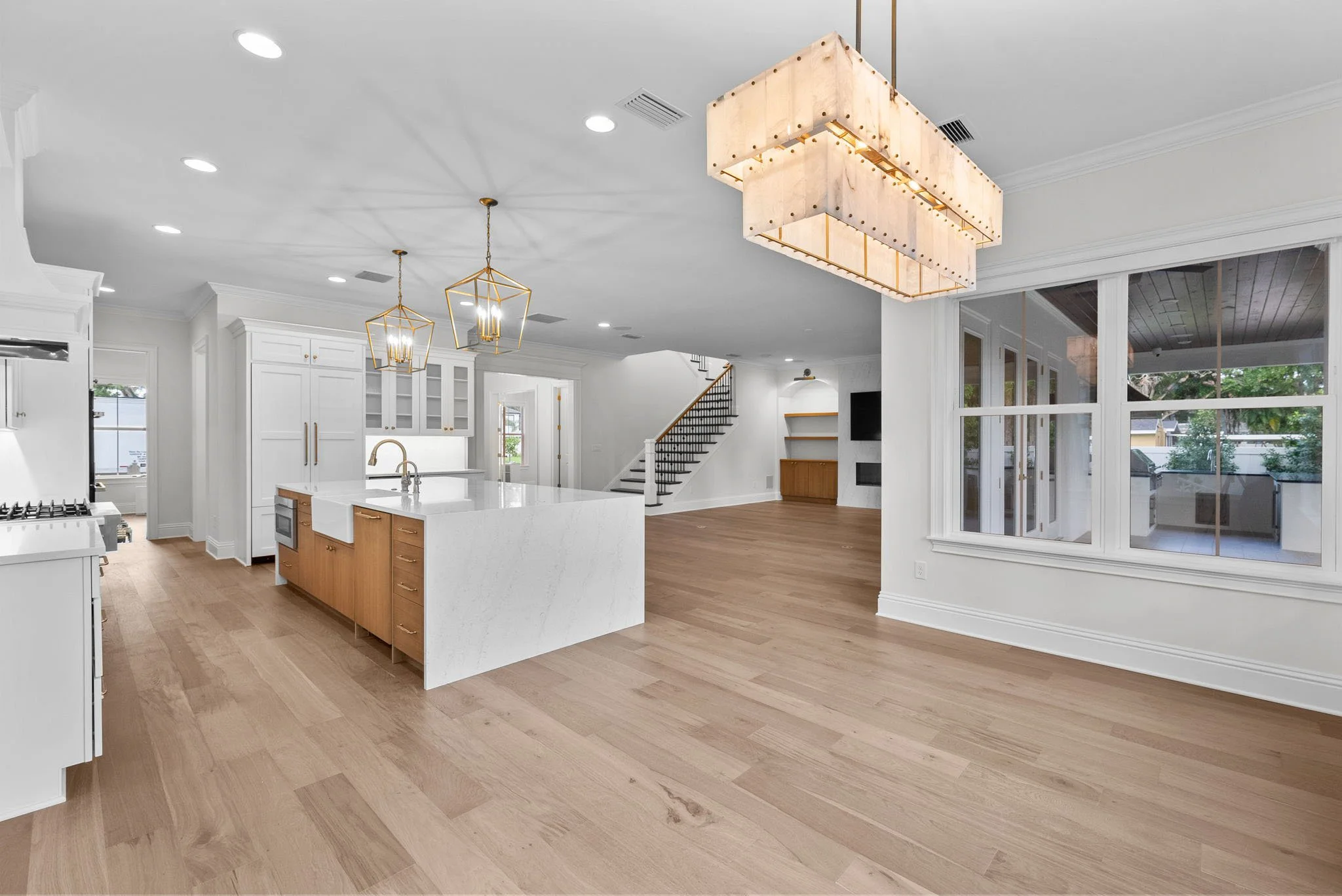 Sample Properties W Corona St Tampa Listing Lab (19).jpg