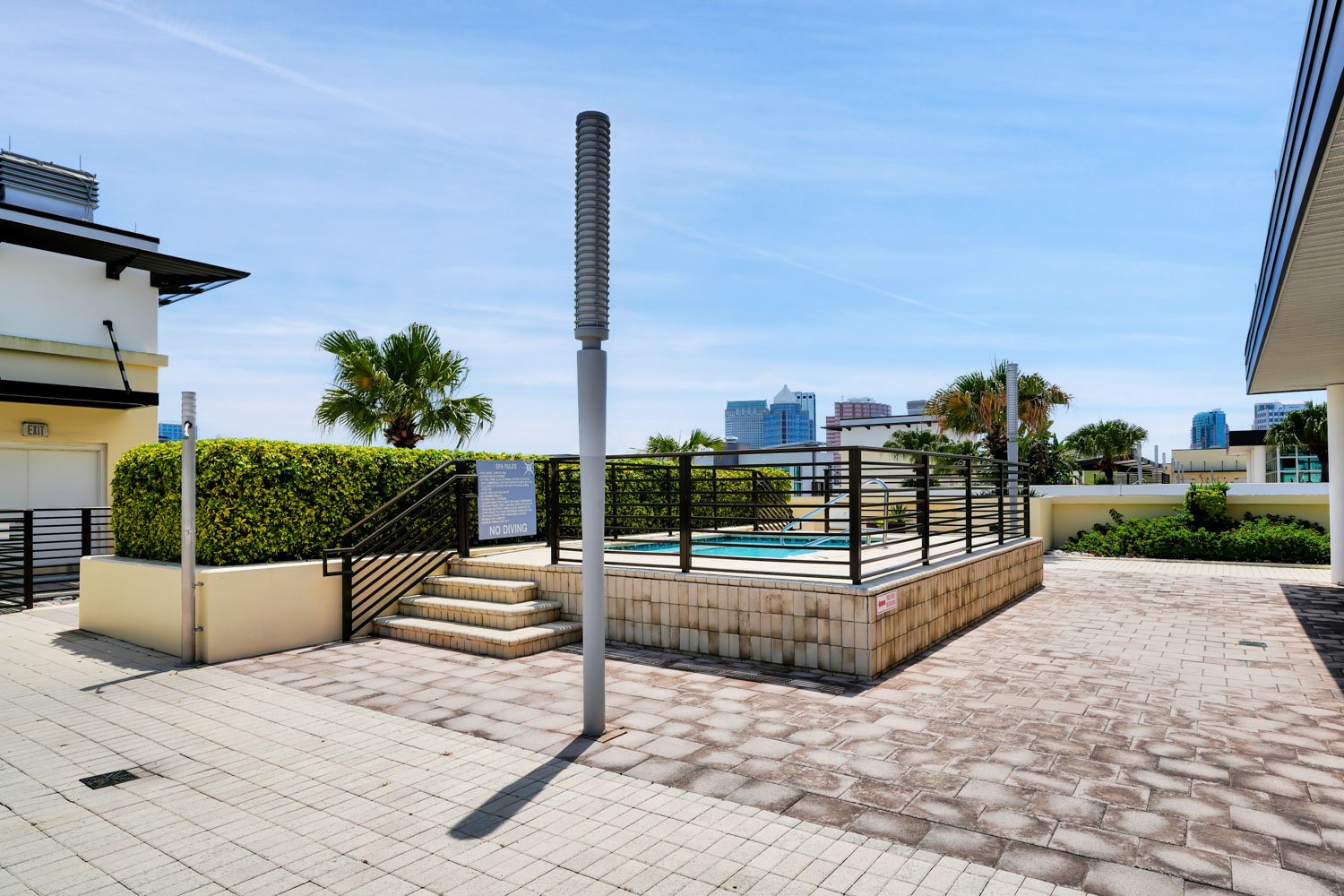 Grand Central Condo at Kennedy Tampa Listing Lab (44).jpg