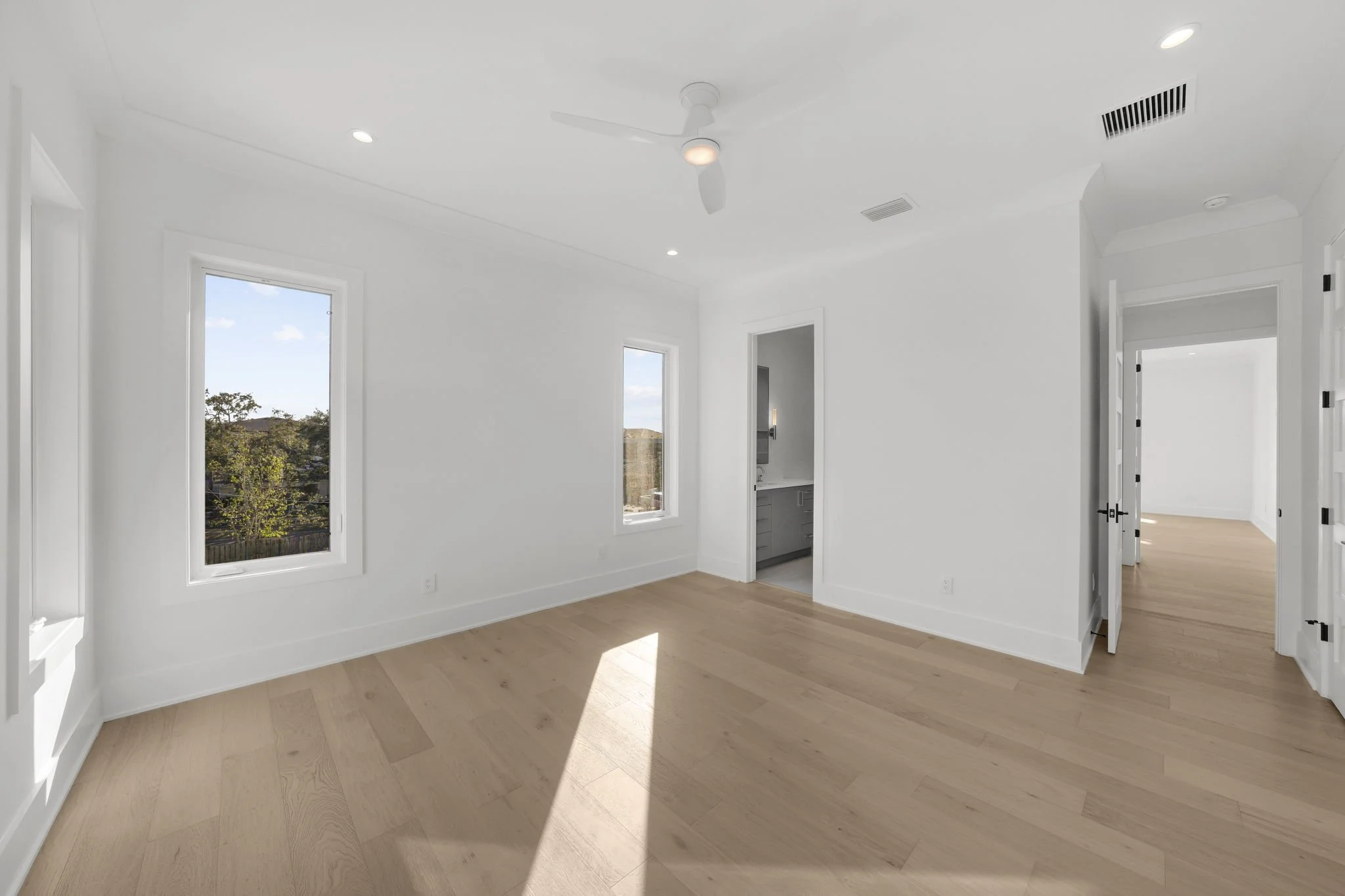 S Beach Dr Brookshire Homes Luxury Tampa Builder (31).jpg