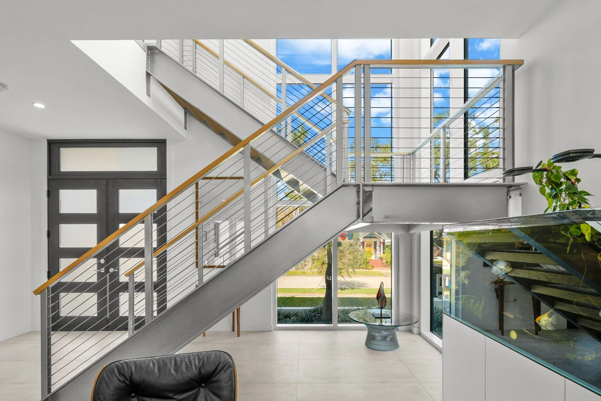 720 16th Ave NE St Pete (8).jpg