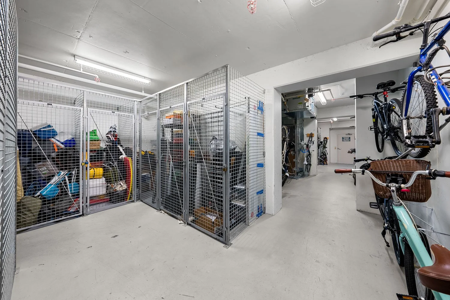 Signtaure Place Condo St Pete Tampa Listing Lab (34).jpg