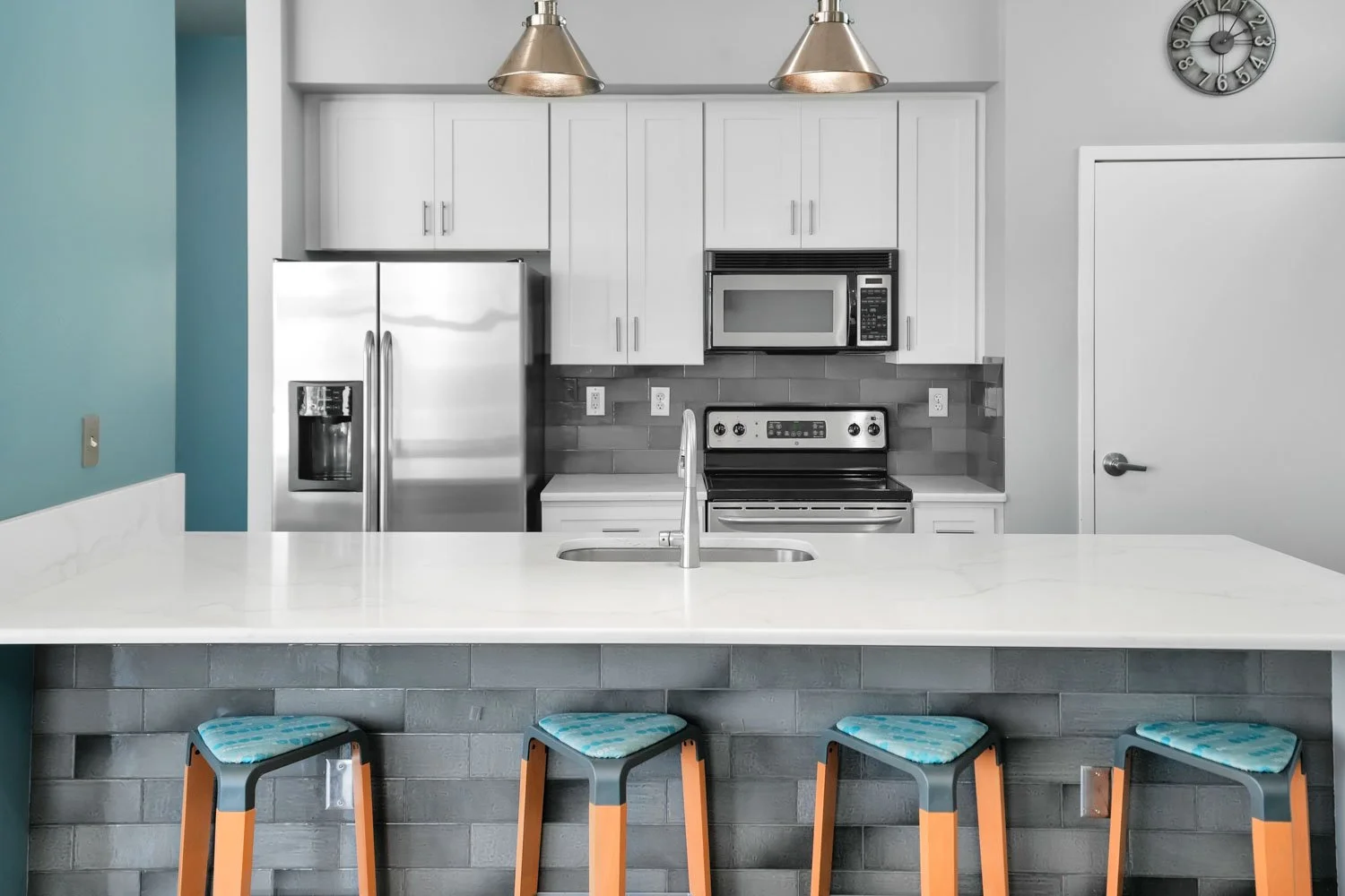 Grand Central Condo at Kennedy Tampa Listing Lab (23).jpg