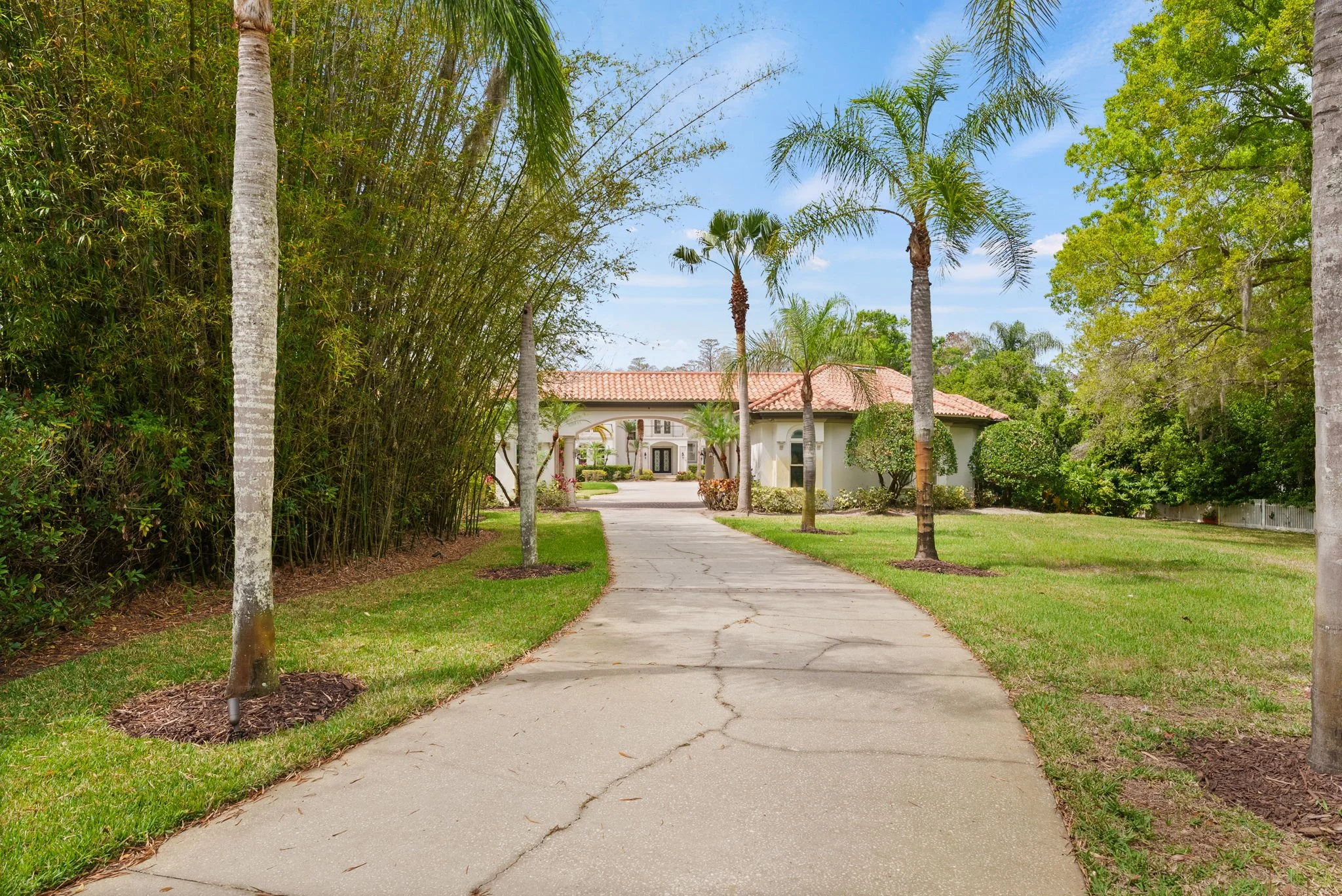 8609 Dolce Vita Lane - Tampa Listing Lab (74).JPG