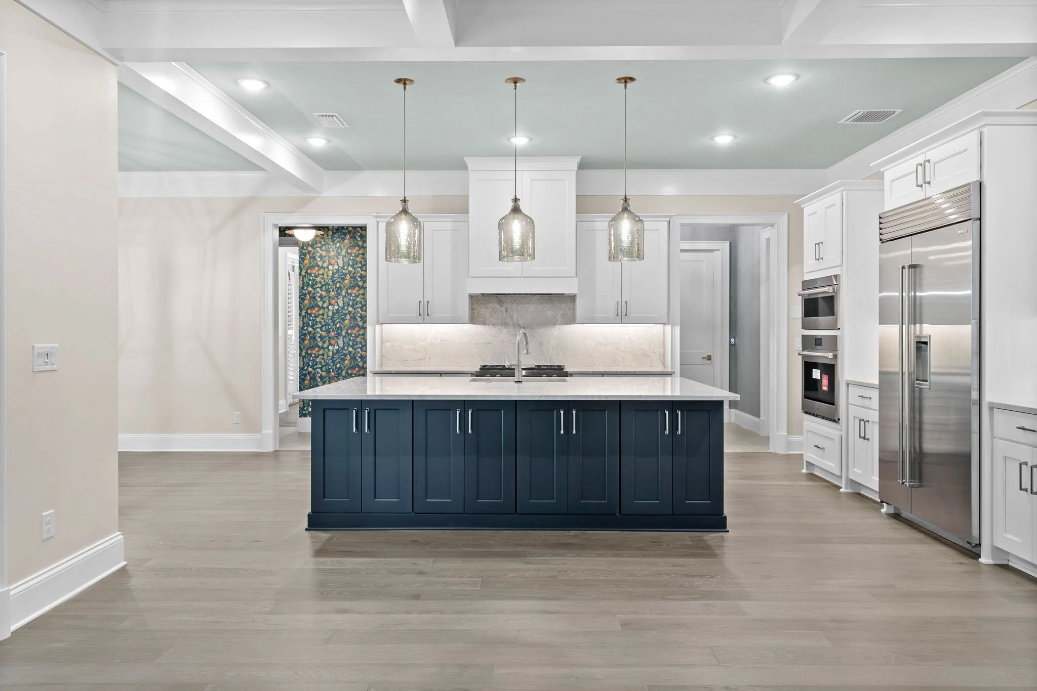 Brookwood Dr Sample Properties Tampa Listing Lab (7).jpg