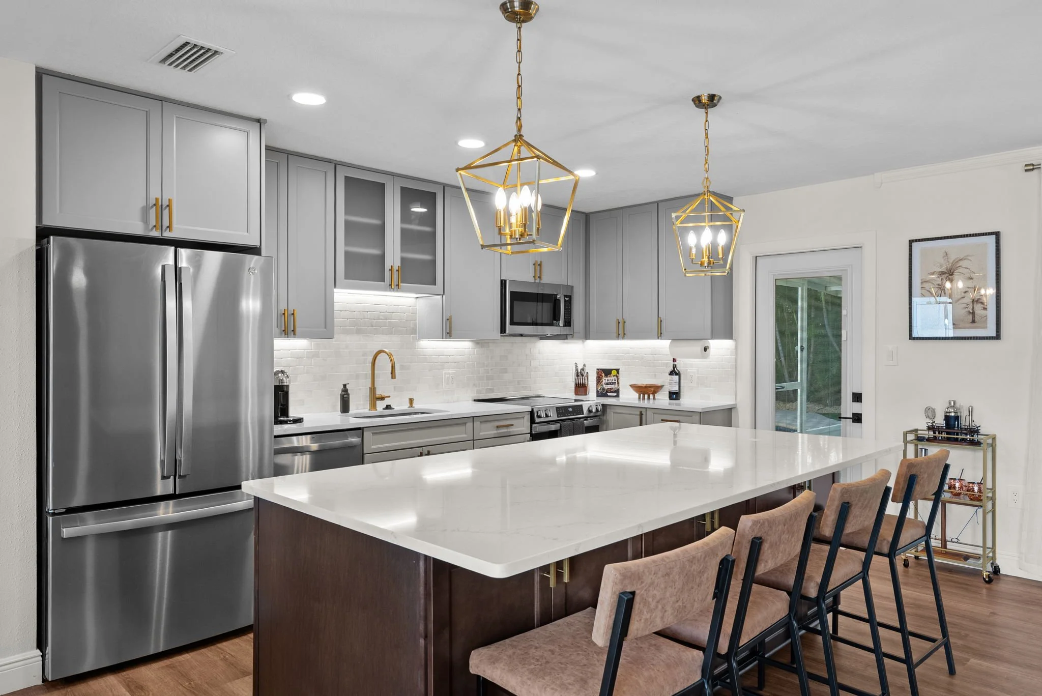 Tampa Airbnb Photos (4).jpg