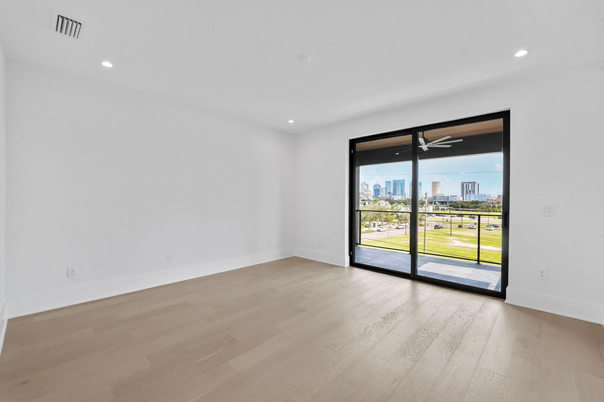 Ross Brookshire Homes Tampa Luxury Home Builder (30).jpg